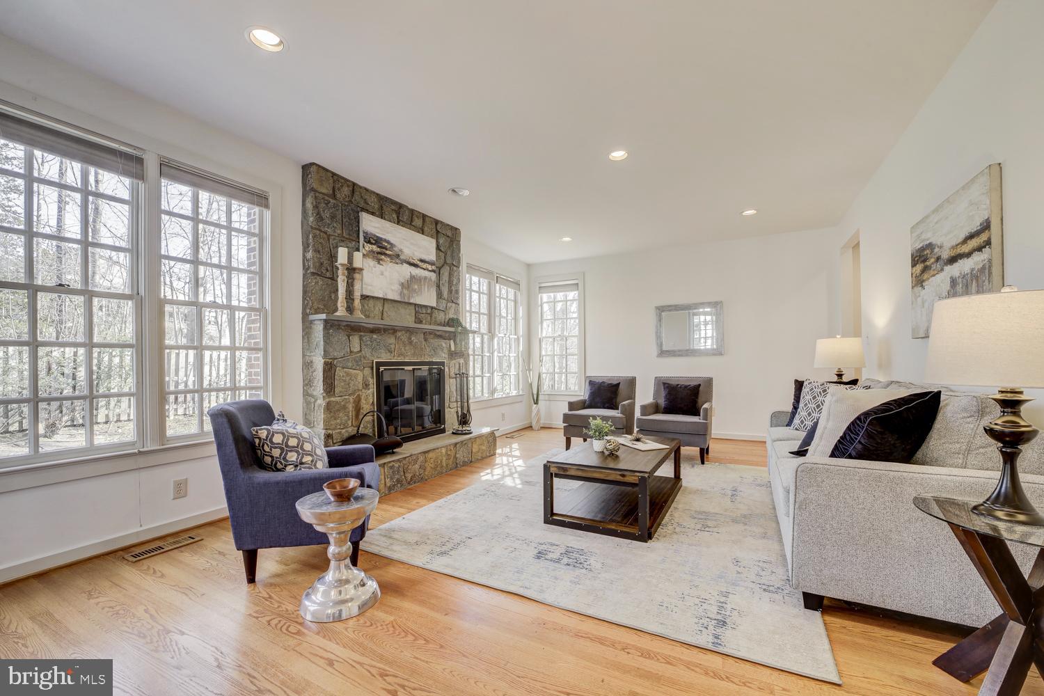 INVERNESS FOREST - Residential