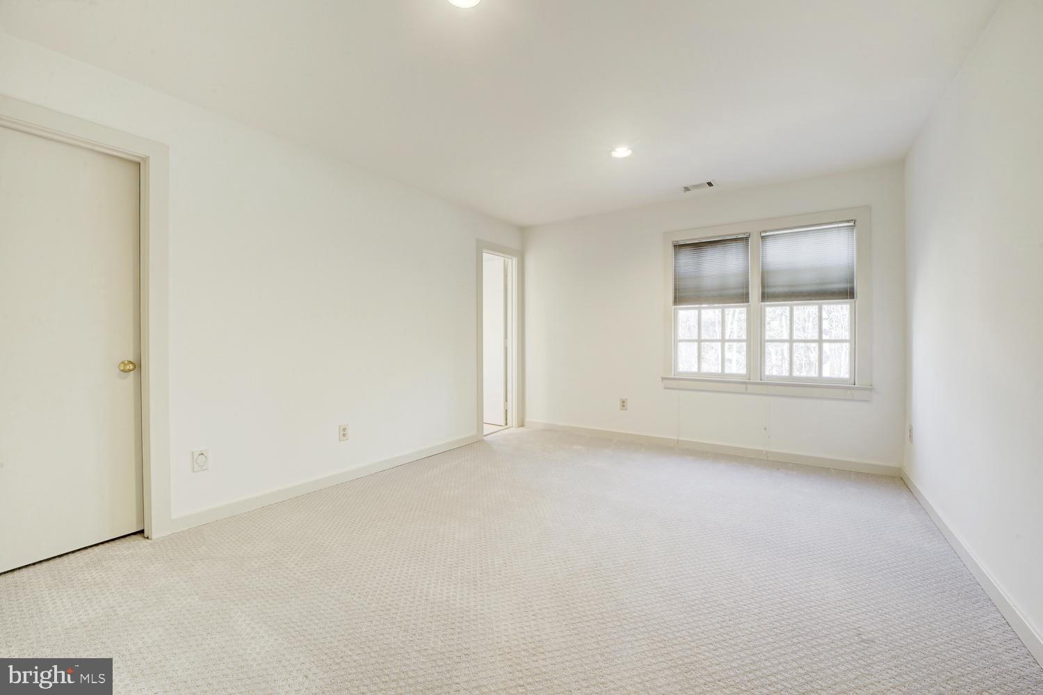 INVERNESS FOREST - Residential