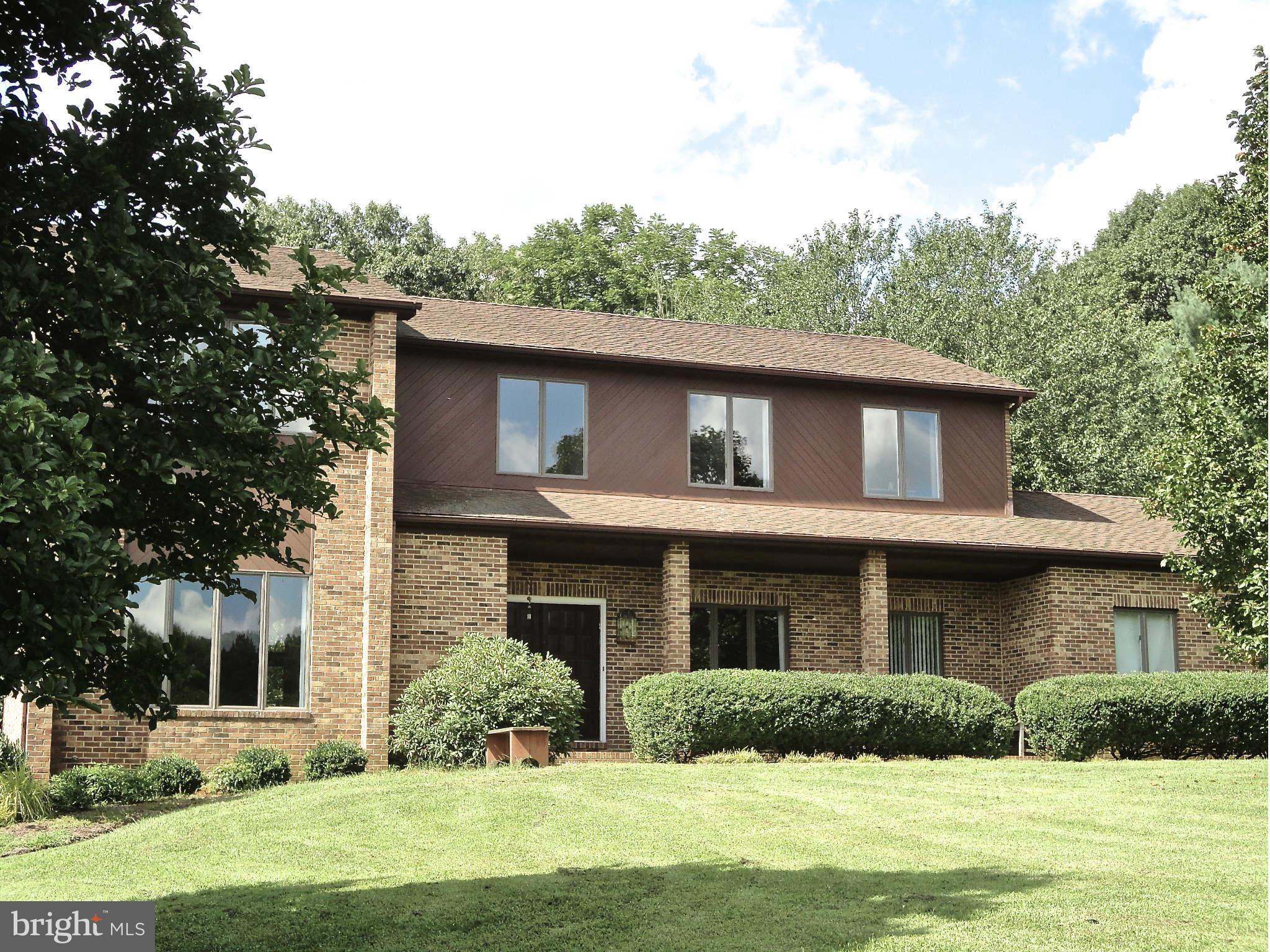 VALLEY BROOK - Residential