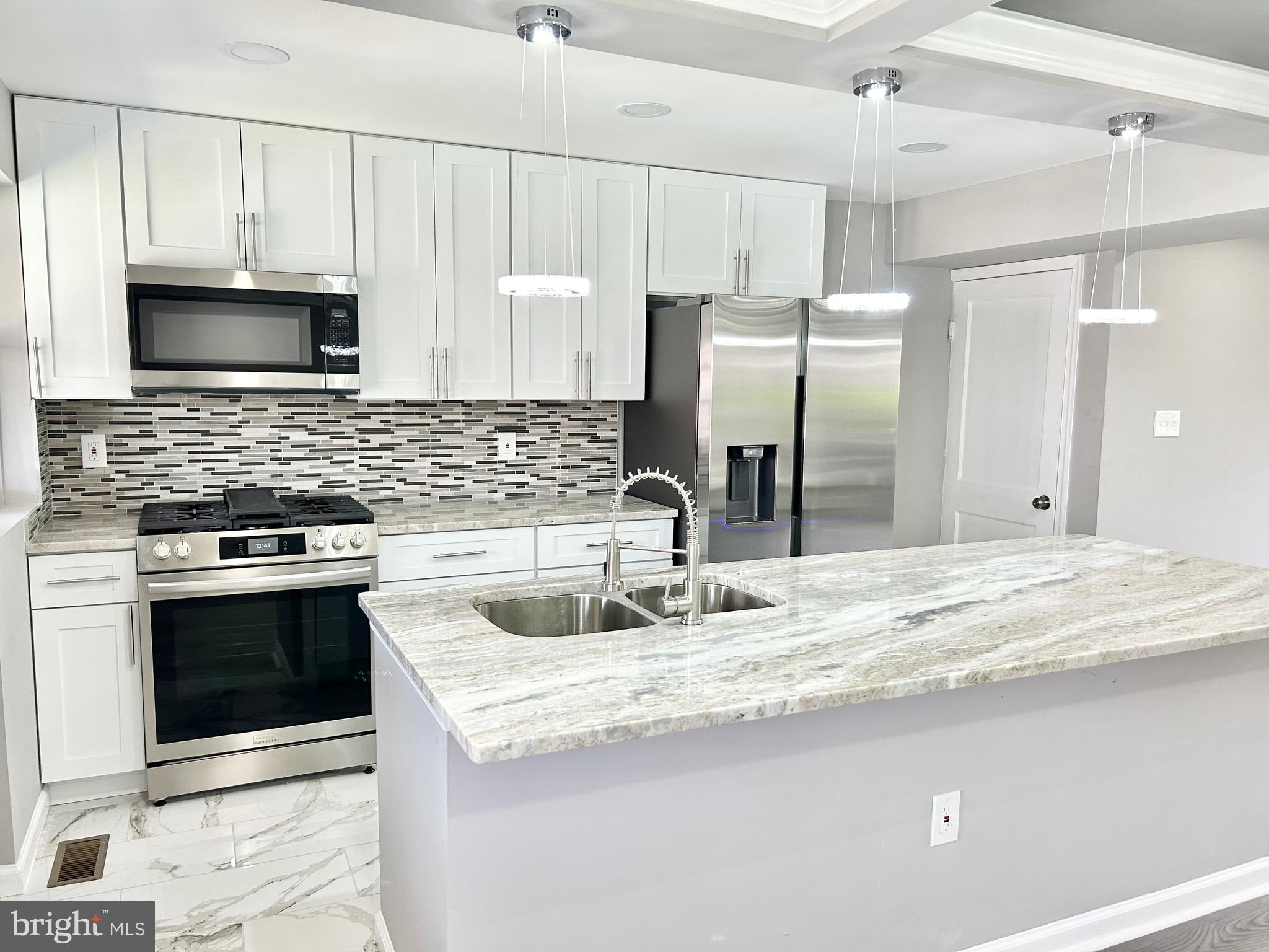 BELAIR-EDISON - Residential