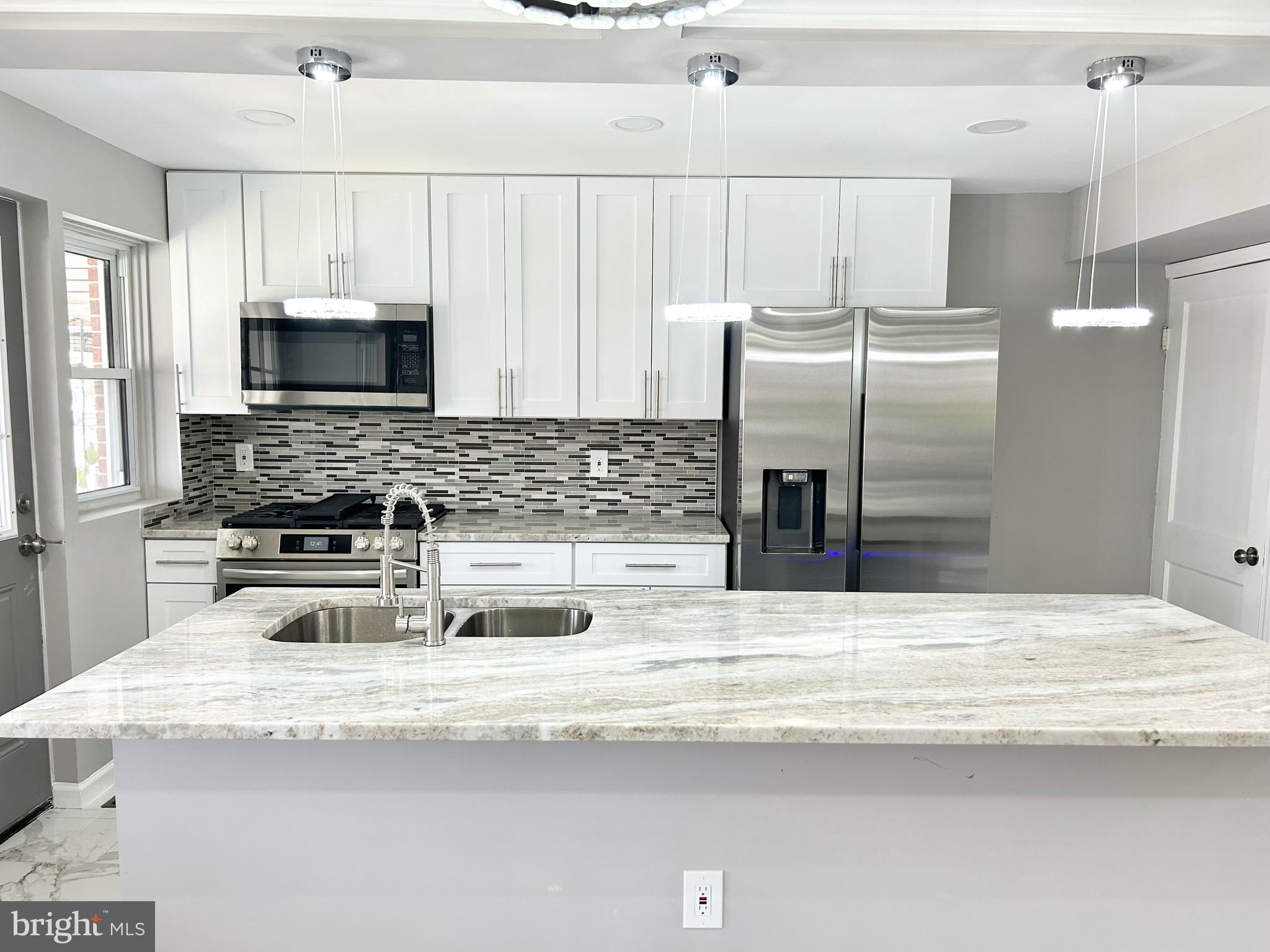 BELAIR-EDISON - Residential