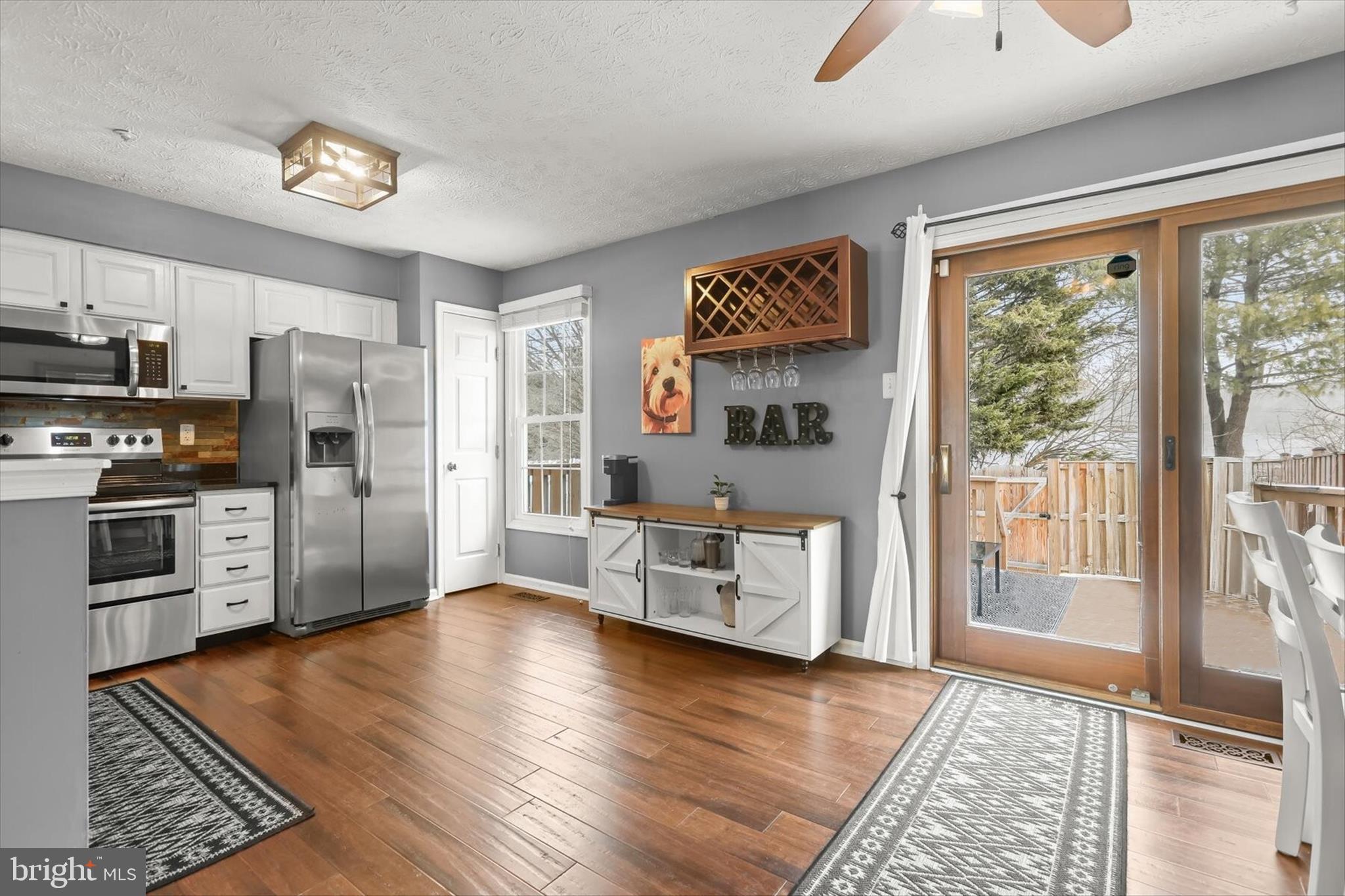 BRIGHTFIELD - Residential