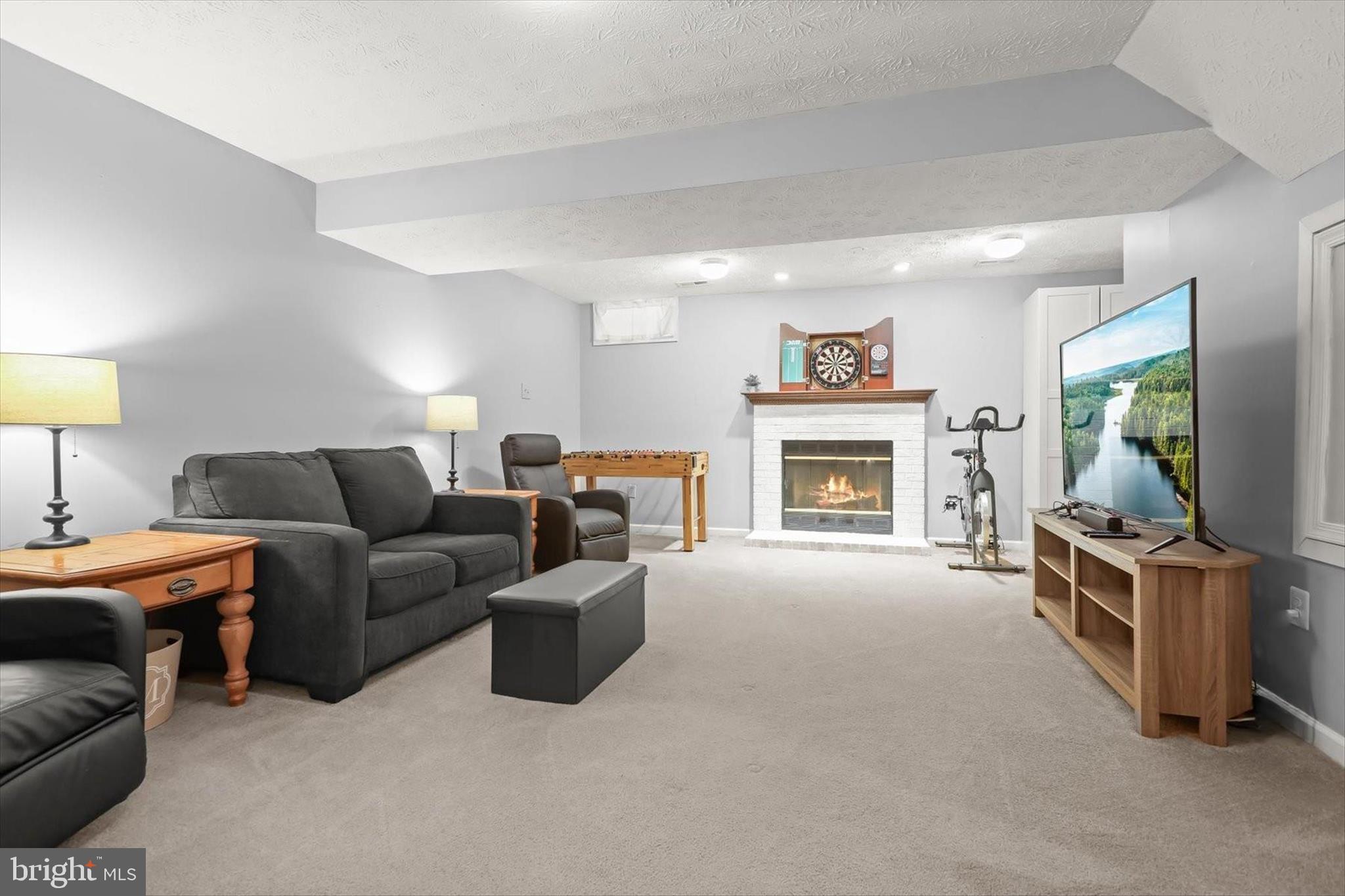 BRIGHTFIELD - Residential