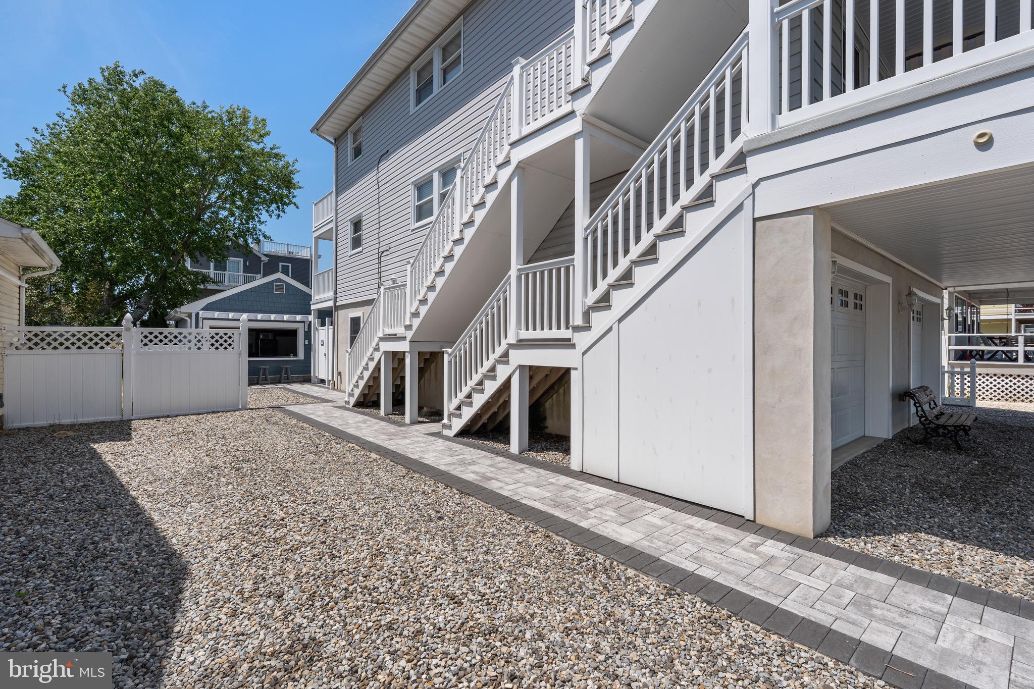 326 S 2ND STREET