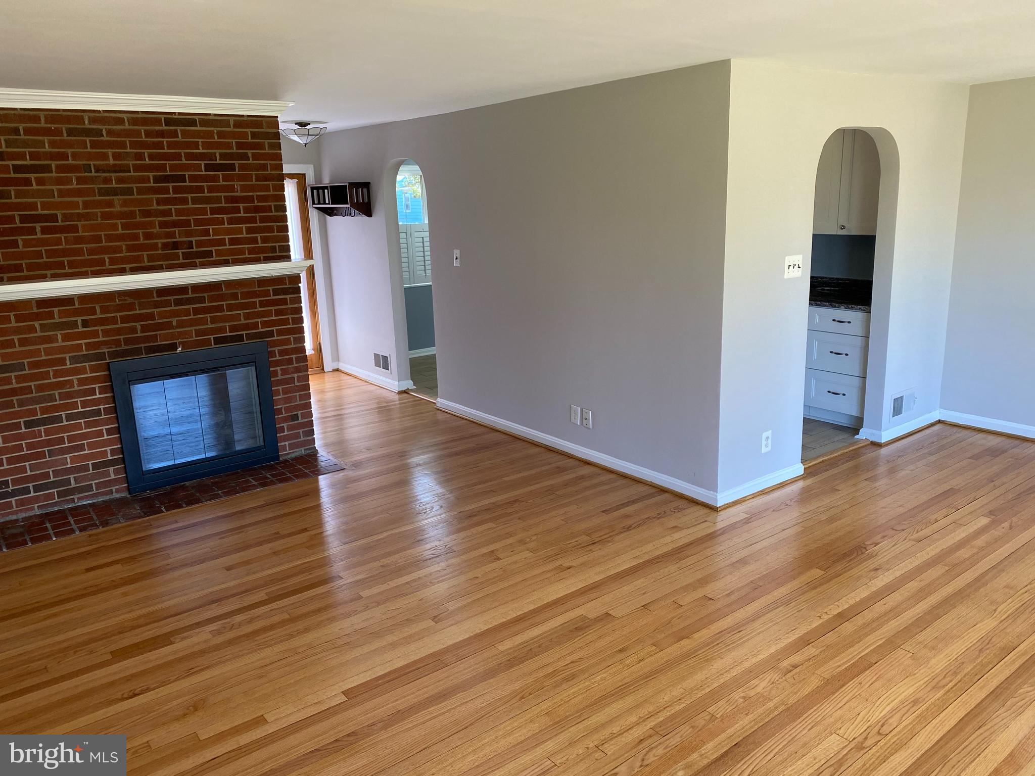 HOLMES - Residential Lease