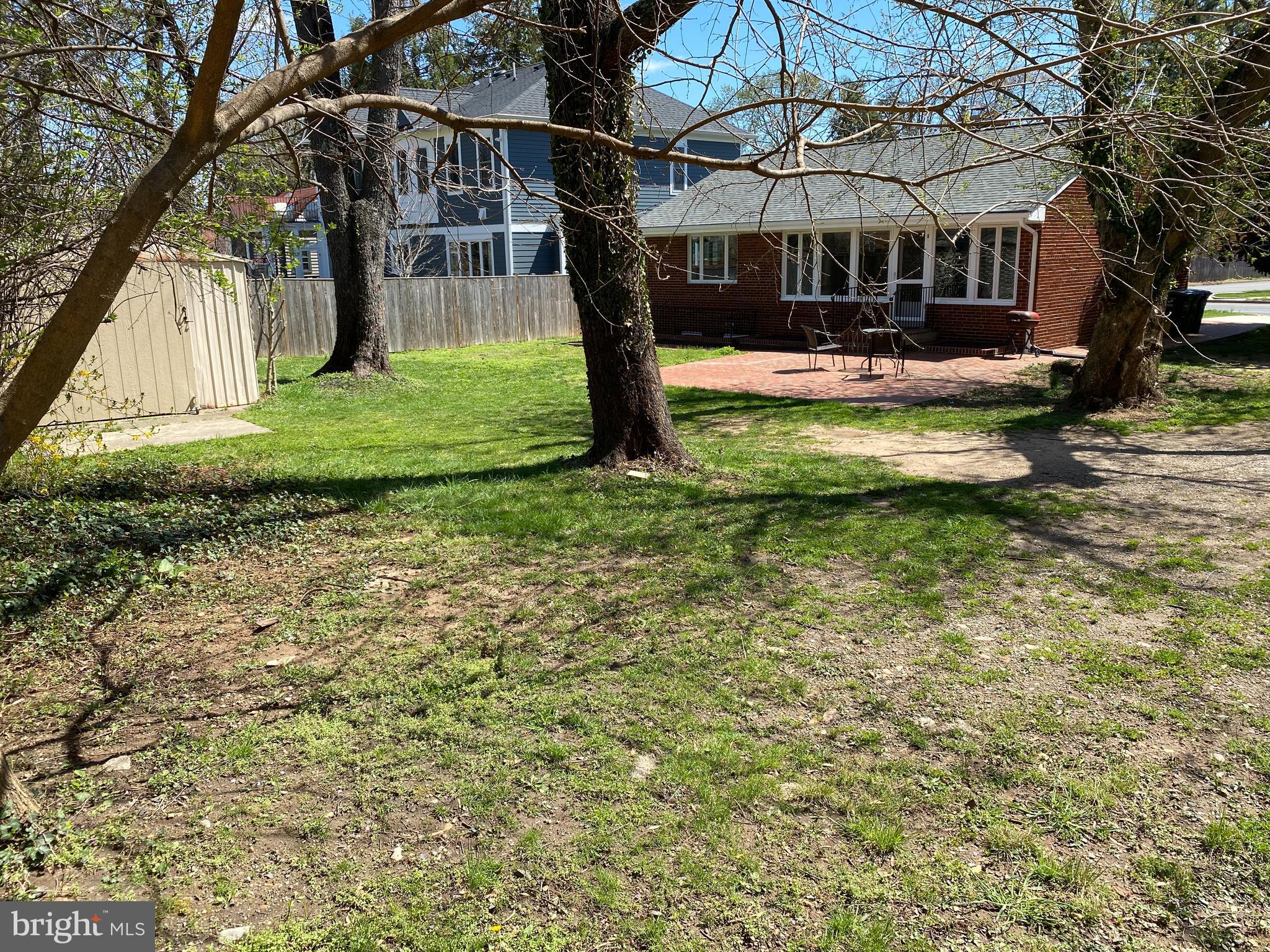 HOLMES - Residential Lease