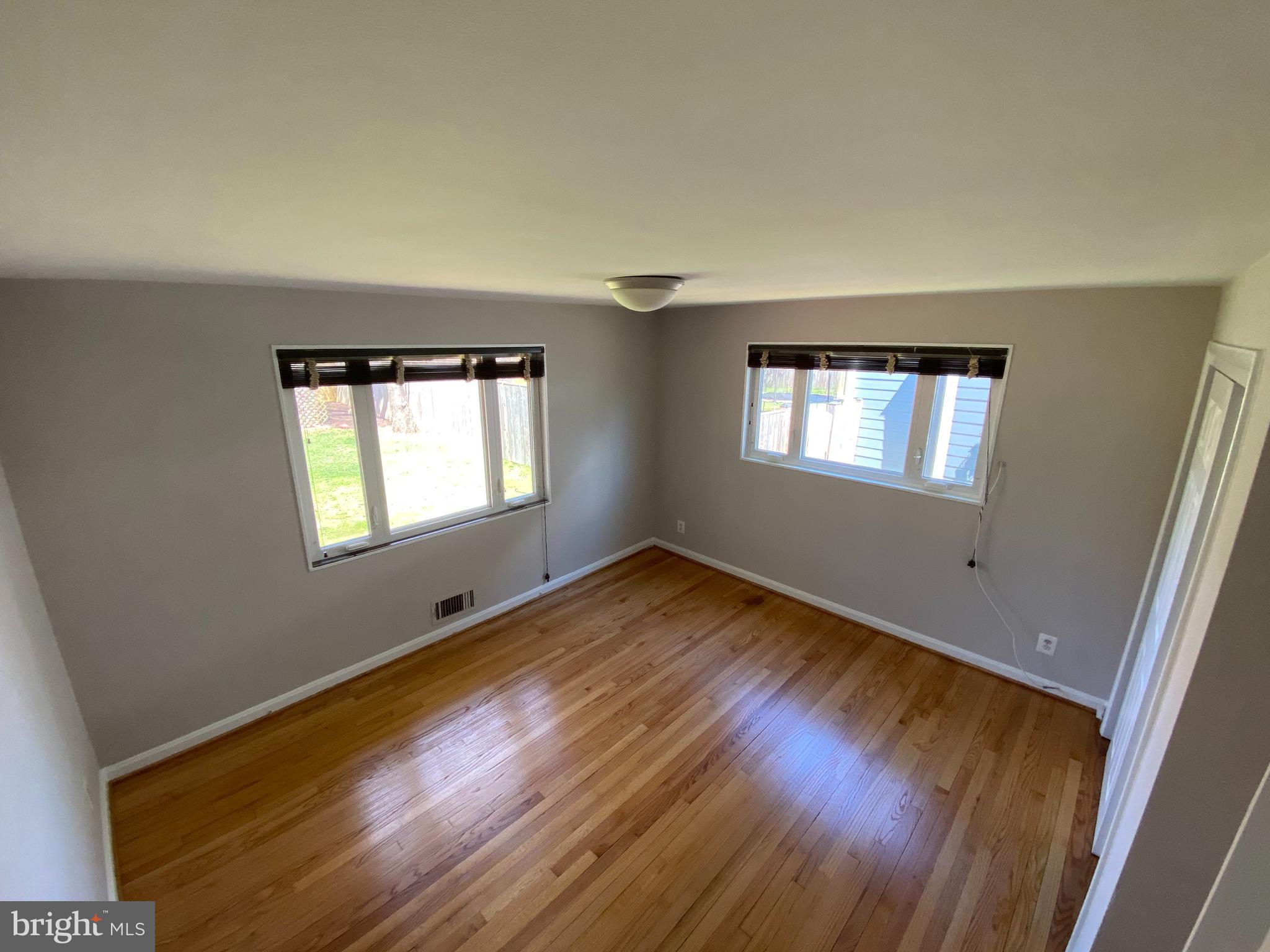 HOLMES - Residential Lease