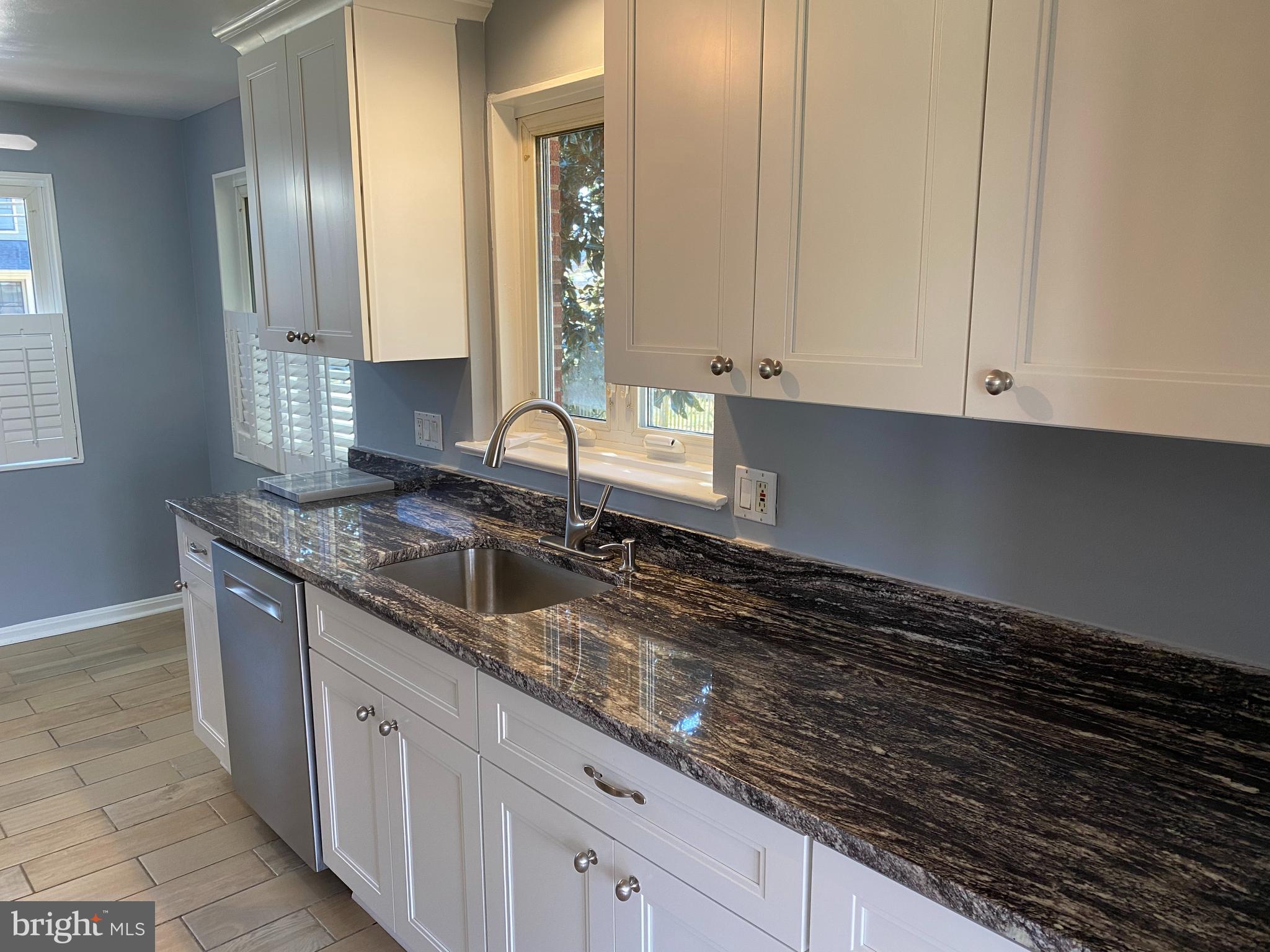 HOLMES - Residential Lease