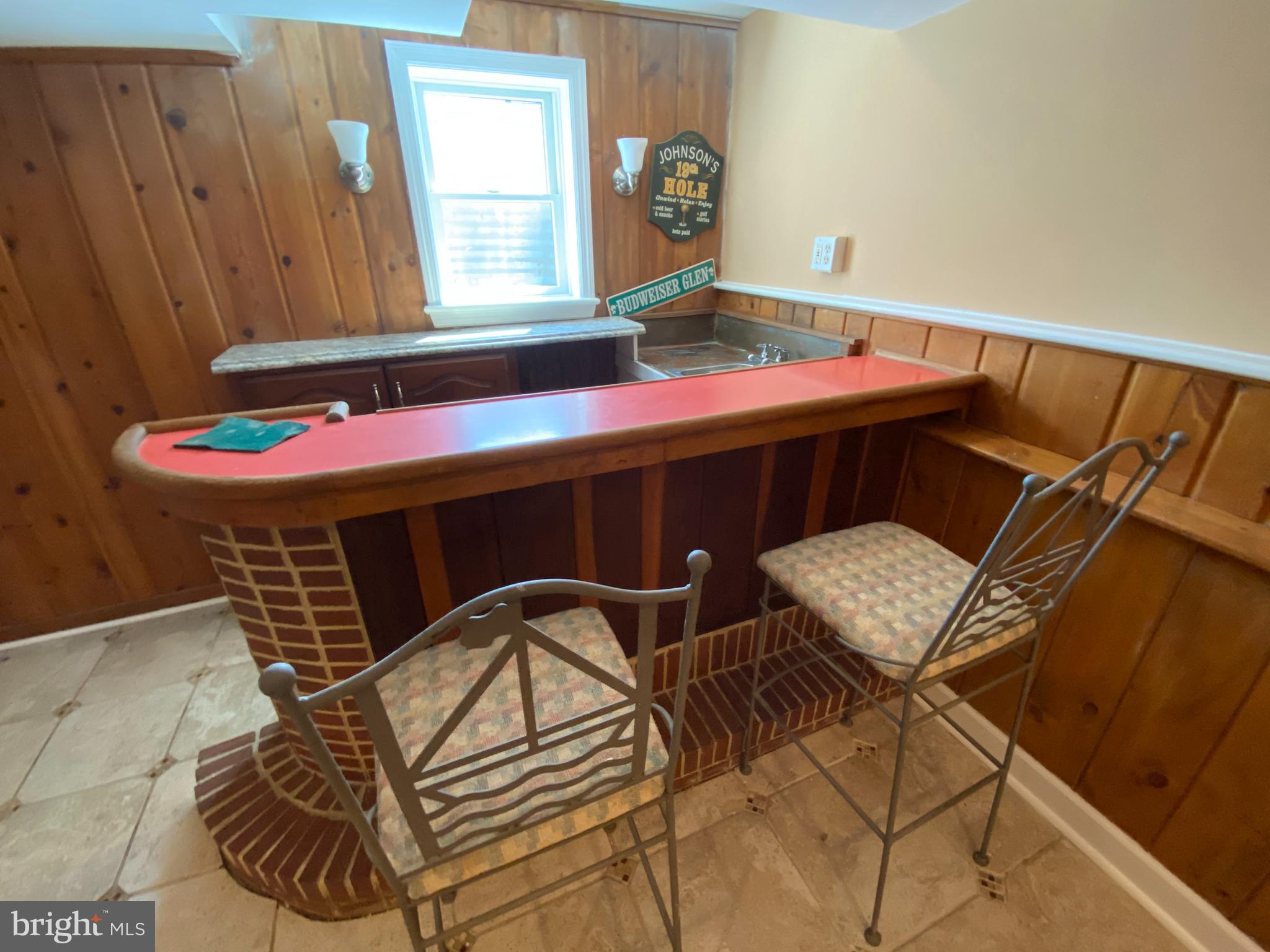 HOLMES - Residential Lease