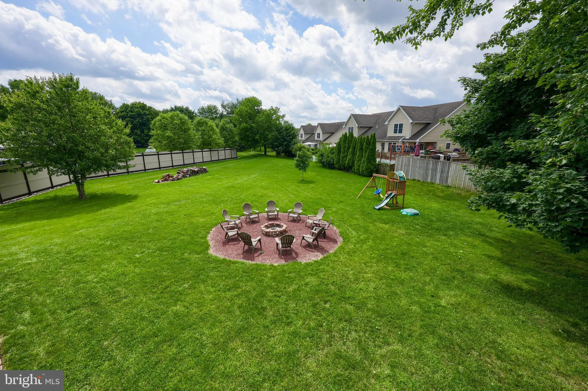 Ephrata, Pennsylvania 17522, United States, 3 Bedrooms Bedrooms, ,2 BathroomsBathrooms,Residential,Pending,153132