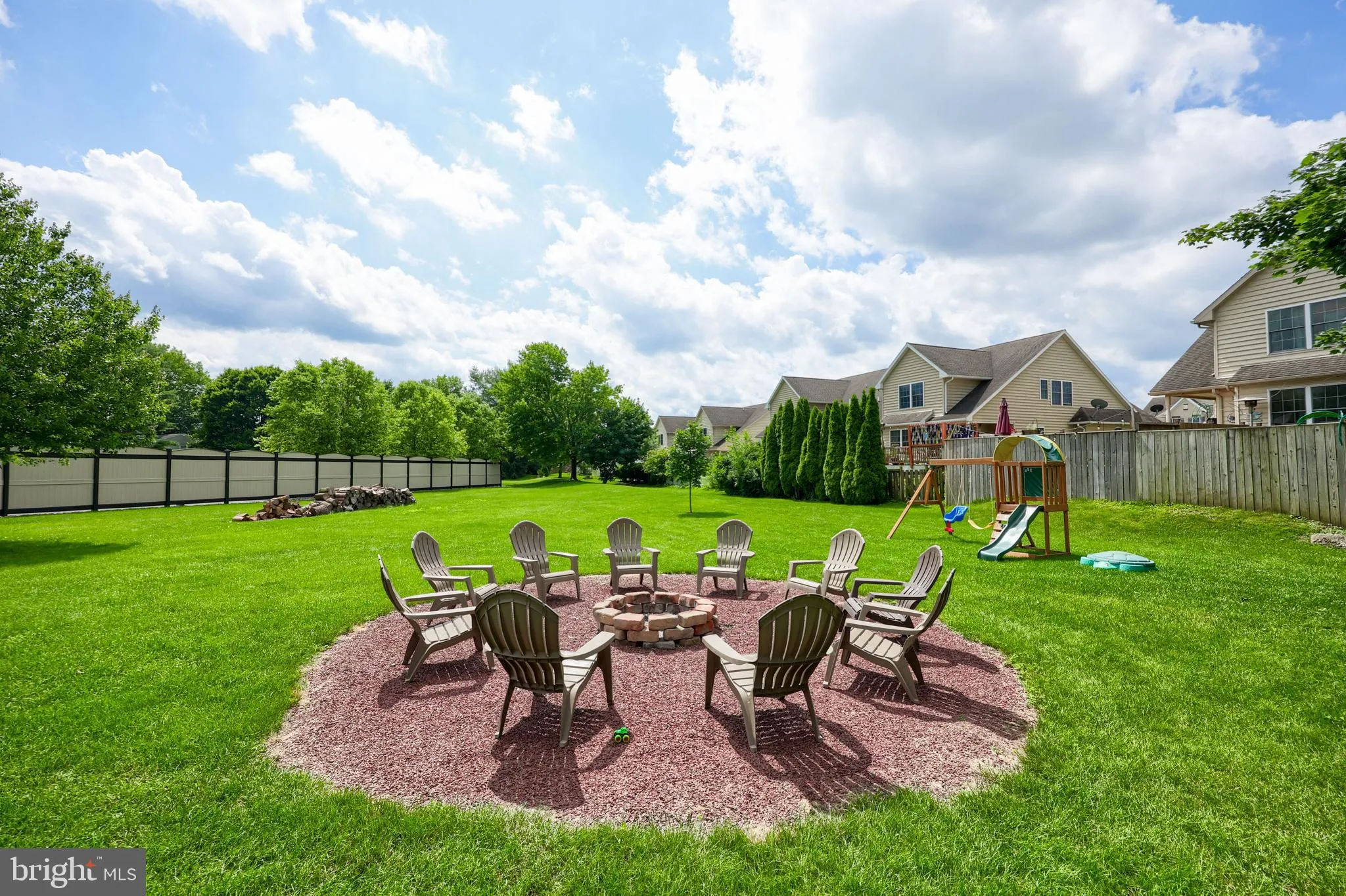 Ephrata, Pennsylvania 17522, United States, 3 Bedrooms Bedrooms, ,2 BathroomsBathrooms,Residential,Pending,153132