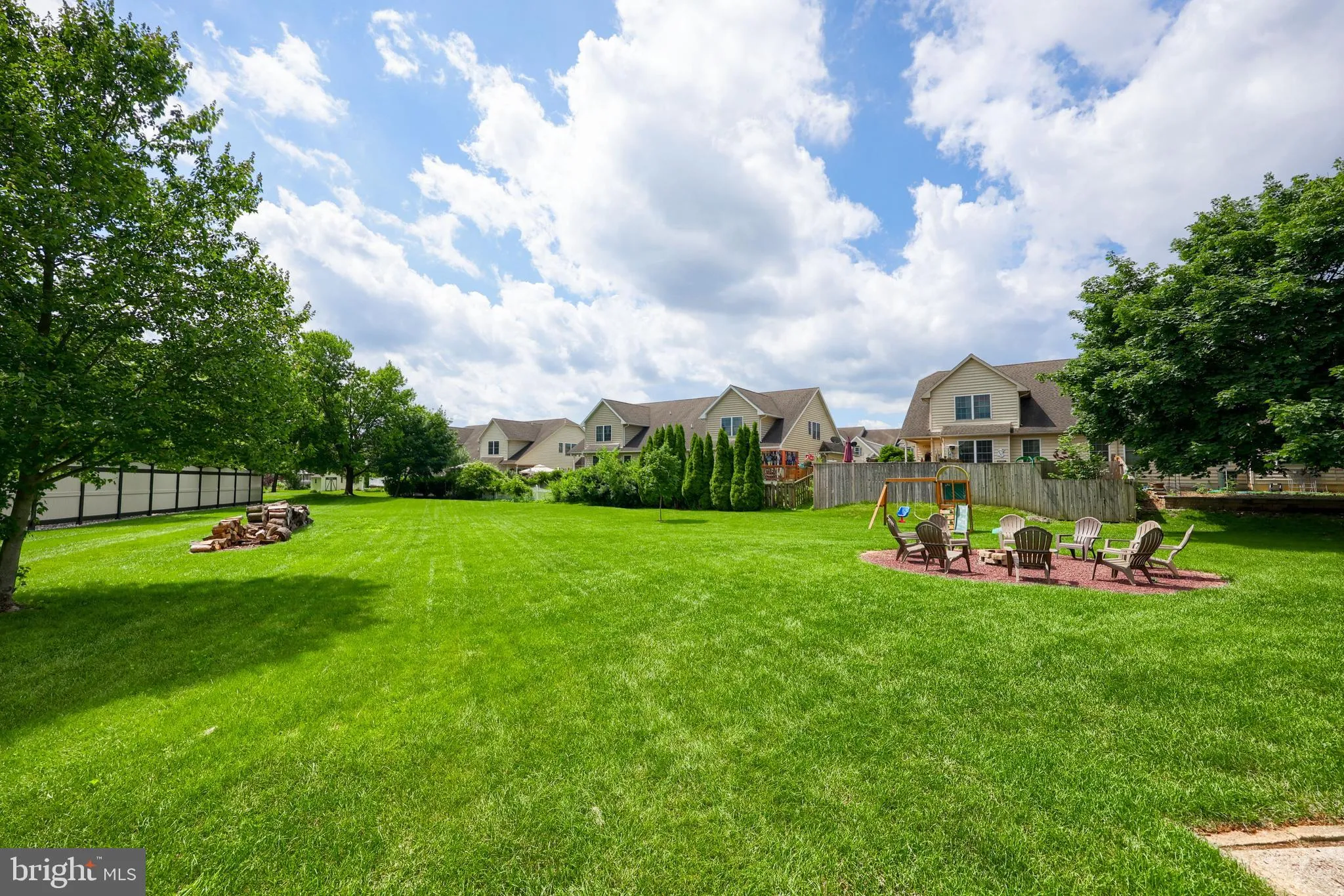 Ephrata, Pennsylvania 17522, United States, 3 Bedrooms Bedrooms, ,2 BathroomsBathrooms,Residential,Pending,153132