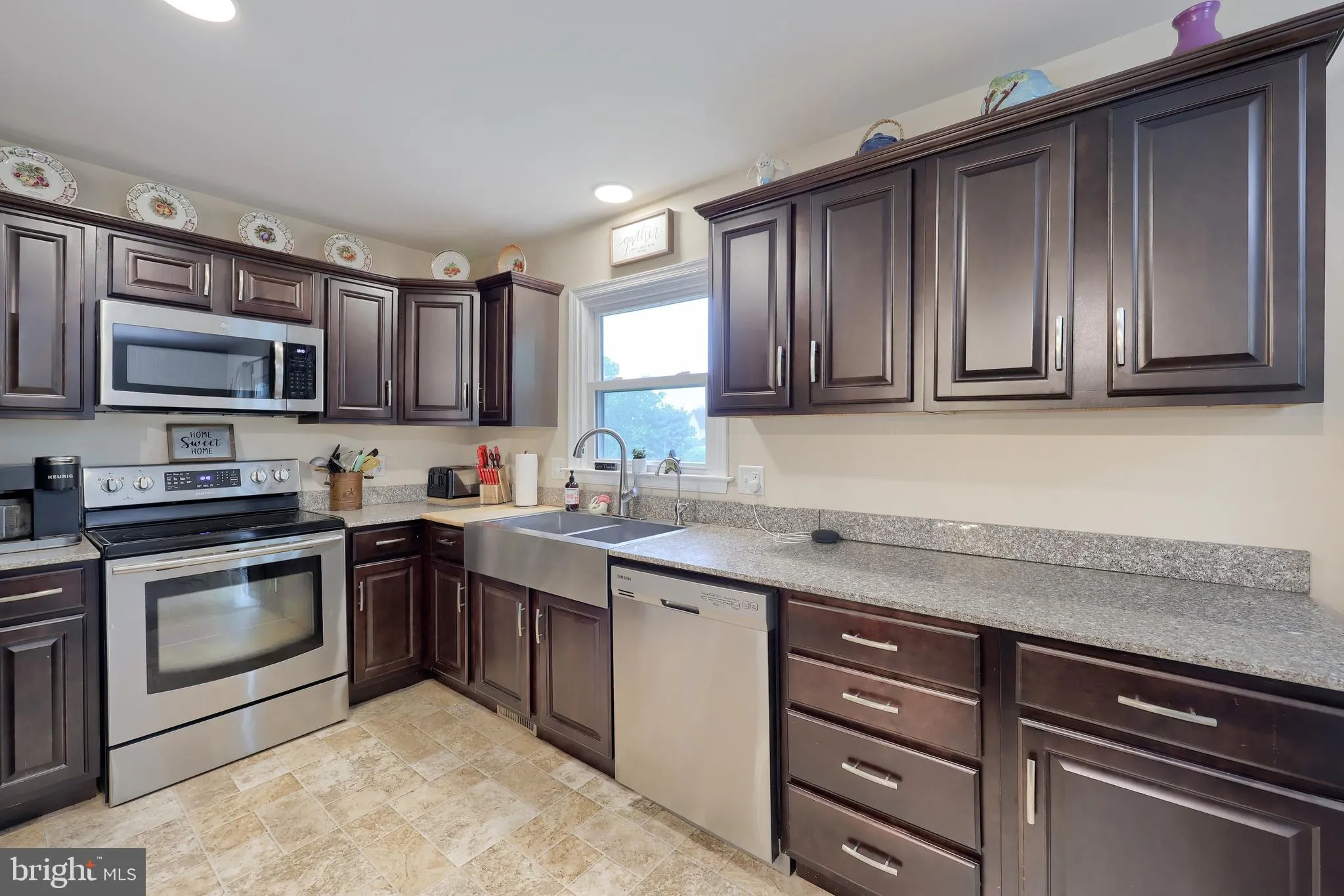 Ephrata, Pennsylvania 17522, United States, 3 Bedrooms Bedrooms, ,2 BathroomsBathrooms,Residential,Pending,153132