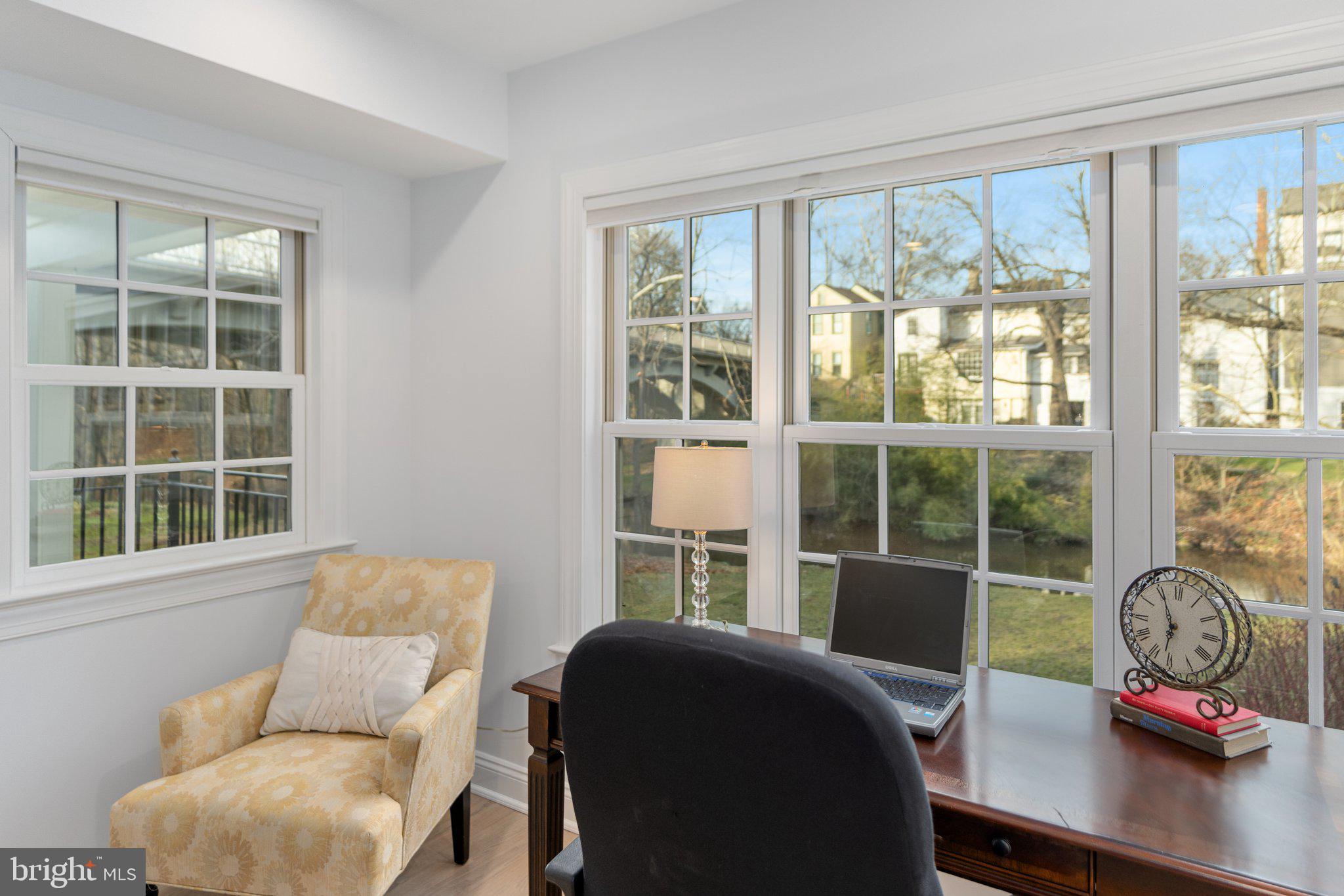 CANAL STREET - Residential