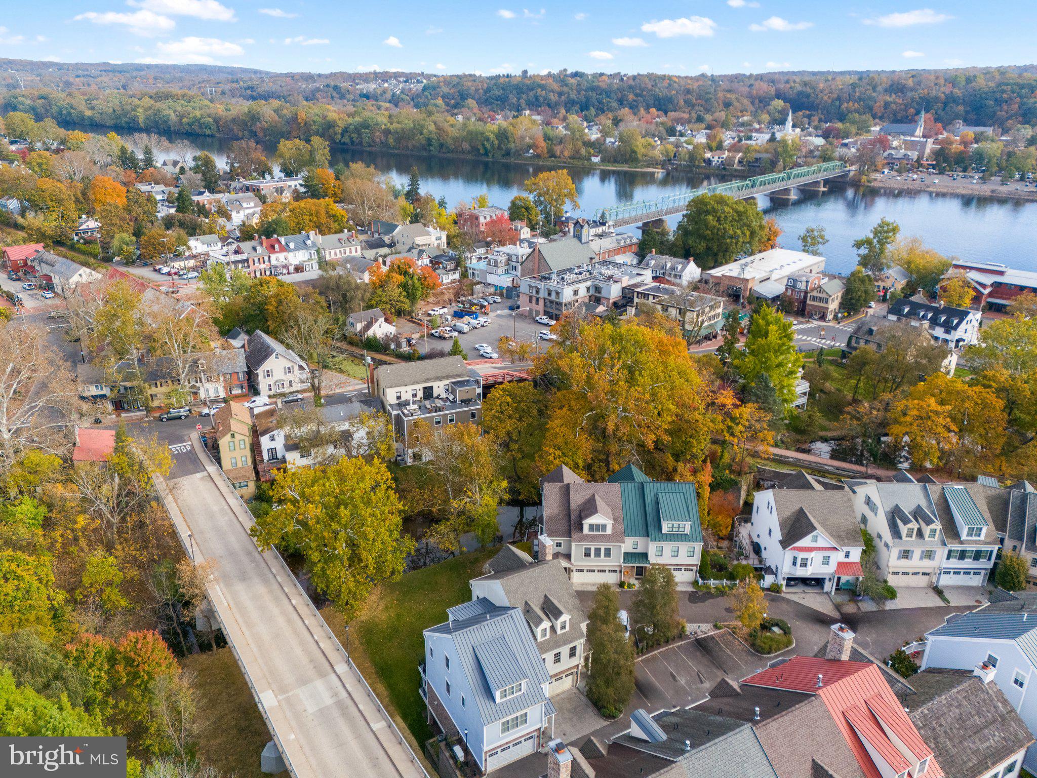 CANAL STREET - Residential