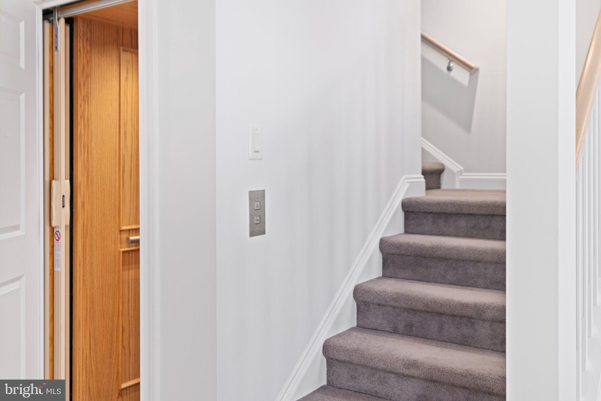 CANAL STREET - Residential