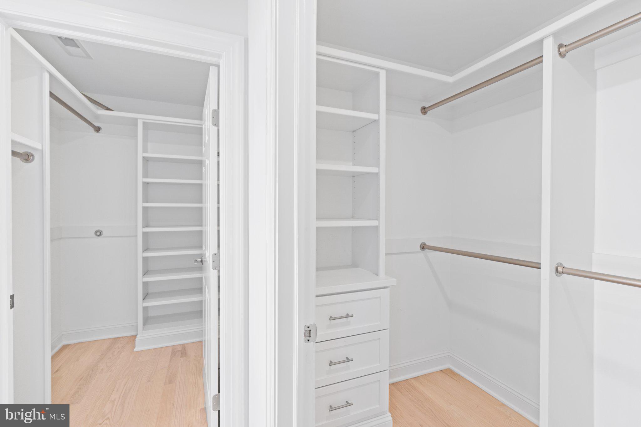 CANAL STREET - Residential