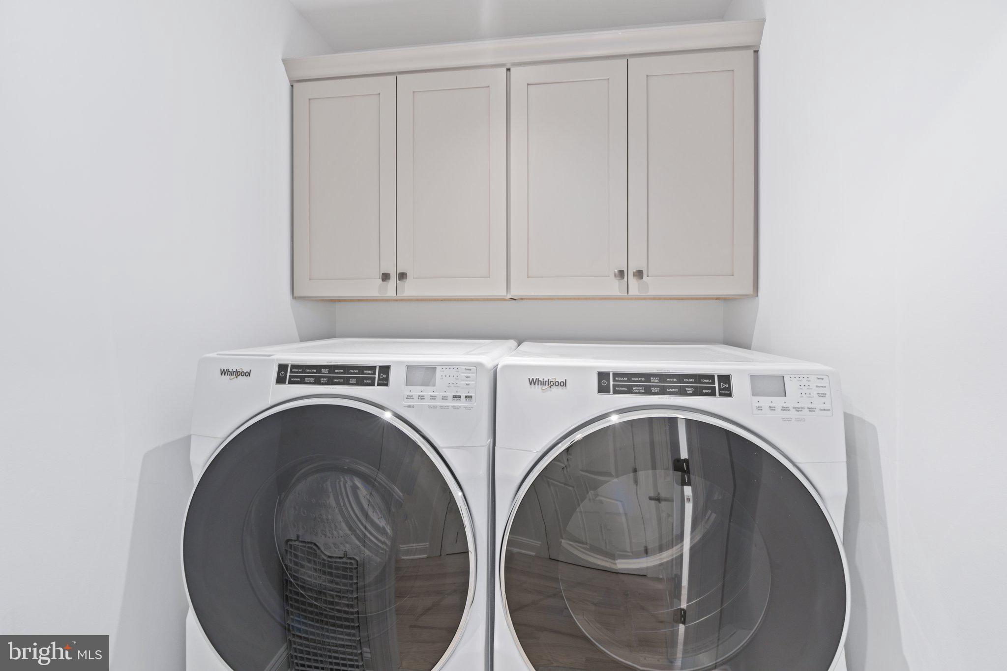 CANAL STREET - Residential