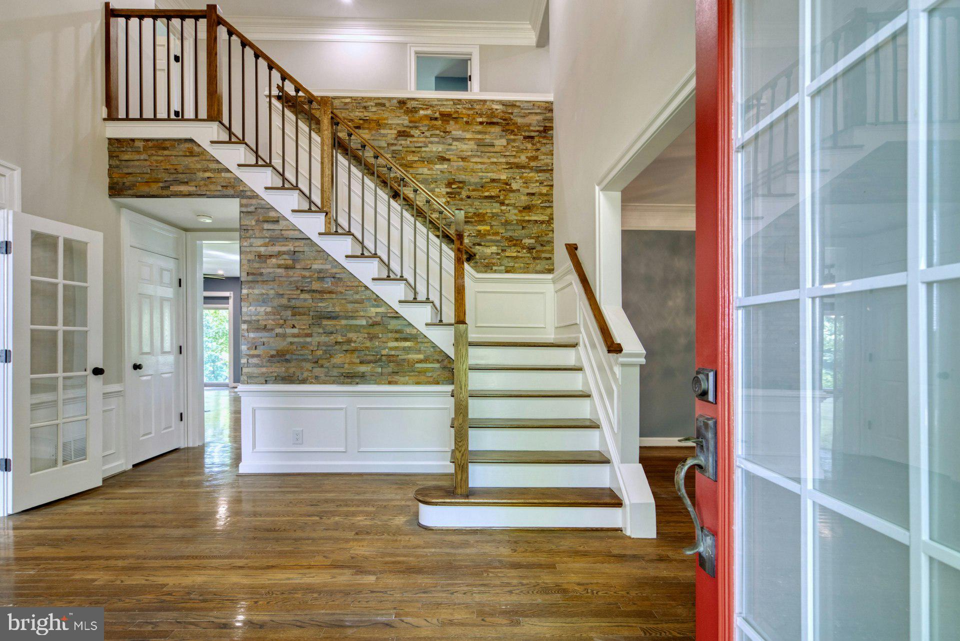 11905 CHAMPION LAKE COURT