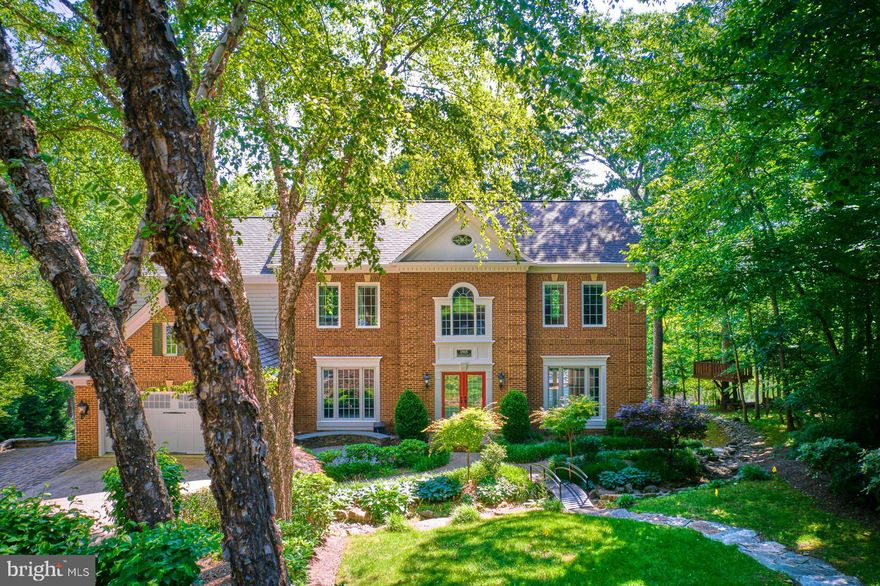 *** This stunning 5-bedroom, 4.5-bath Lake Front Home is nestled at the end of a quiet cul-de-sac with panoramic lake views and top-tier upgrades.  This is a must-see home with too many features to list! The Features List can be accessed from the document tab in the MLS, located at the top of the listing or during a home tour.
✨ Highlights include:
• Chef’s kitchen w/ quartz waterfall countertops & commercial-grade appliances
• Floor-to-ceiling windows with unbeatable lake views
• Spa-style owner’s retreat with heated floors,  soaking tub & designer walk-in closet with laundry
• Finished walk-out basement with guest suite + private patio & fire pit
• Whole House Generac Generator
• New Insulated Siding
• Mobile Dock, which can be used to navigate the lake or have a picnic
• Remote-controlled shades, designer window shades, Anderson windows, and so much more!
🚶 Enjoy walkable access to Reston Town Center and easy commutes to Tysons & the Dulles Tech Corridor. This is modern country living at its finest and a must see!