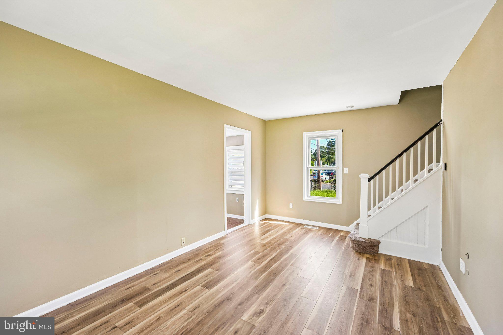341 HOBART AVENUE
