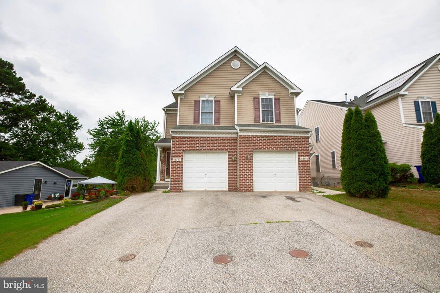 Major Price Adjustment!   Wonderful home just waiting for you!  Open floor plan featuring a spacious family room with fireplace and eat-in kitchen.  Large master suite w/luxury bathroom sep shower & soaking tub, two additional bedrooms and full bath on the upper level.   Fully finished walk out basement and more! Oversized deck & attached one car garage! This is a must see! MOTIVATED Seller!