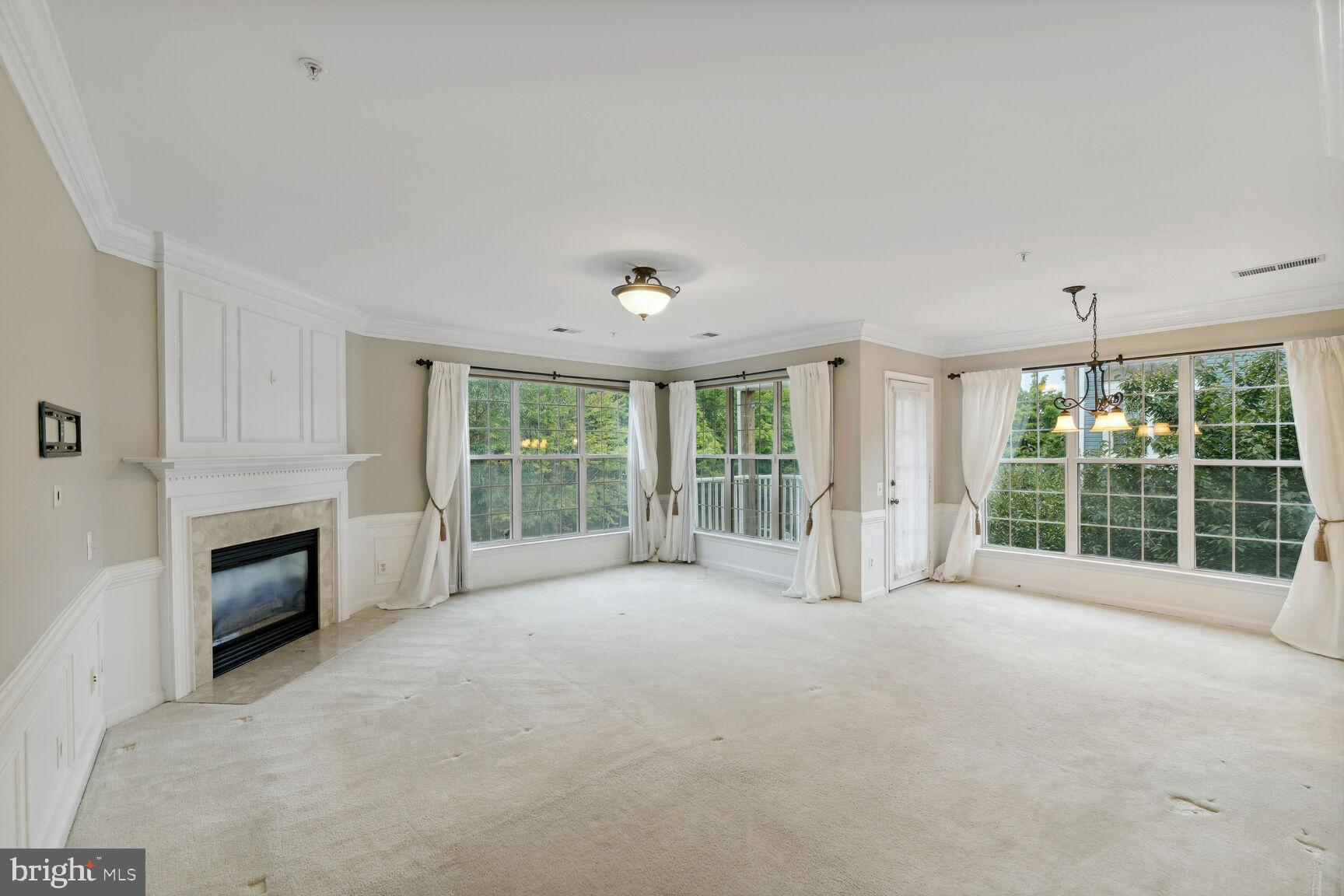 VILLAGES AT FALLS CHURCH - Residential Lease