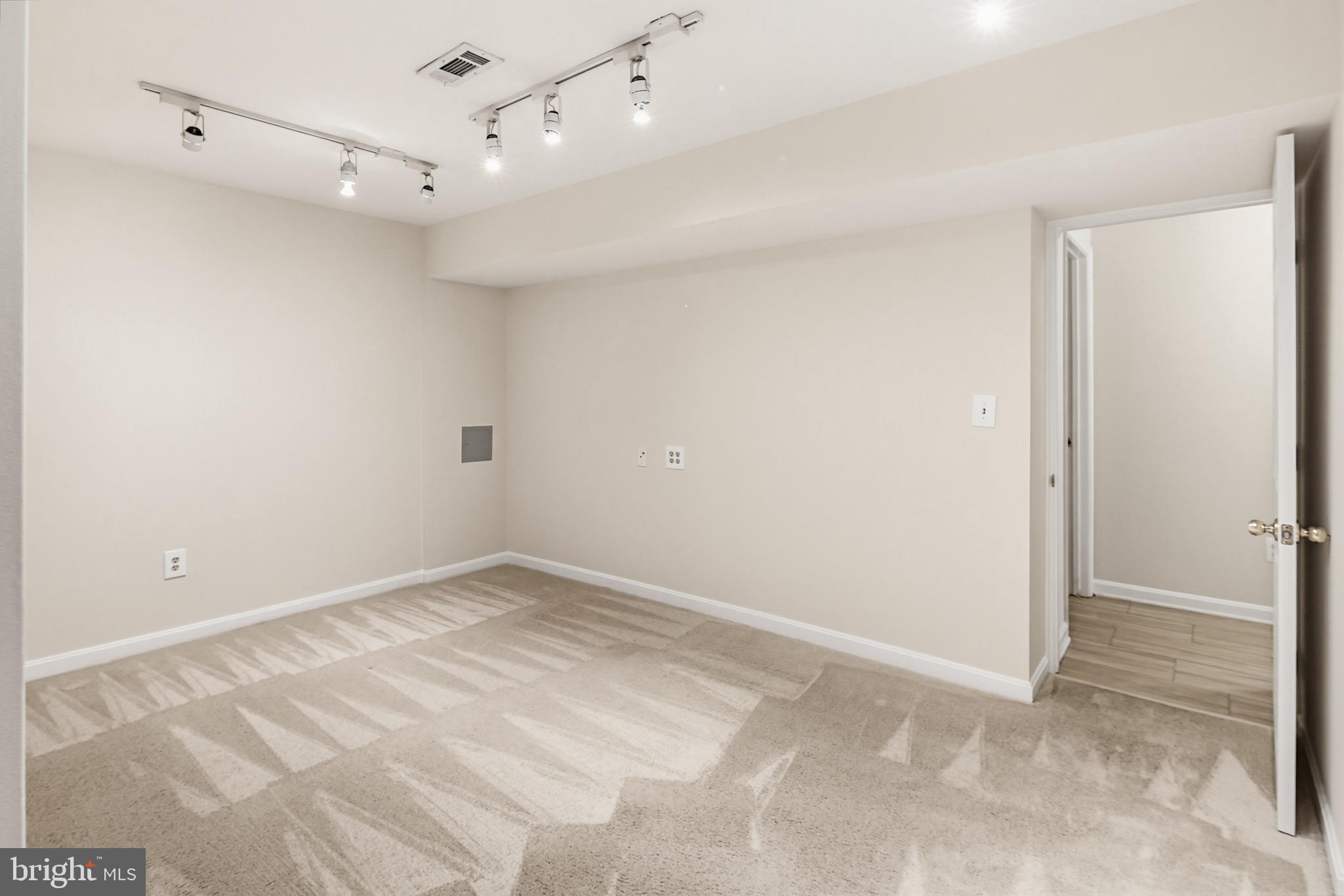 PATUXENT SPRINGS - Residential