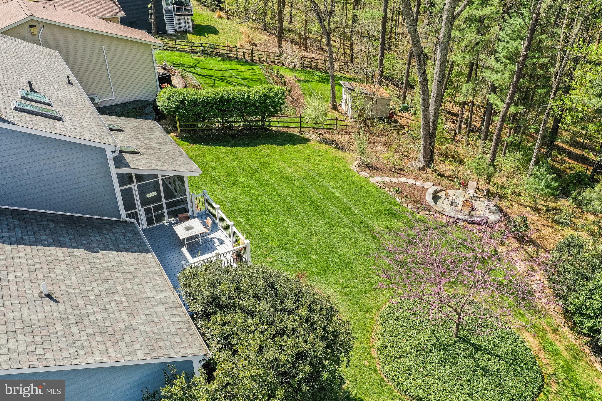 RESTON - Residential