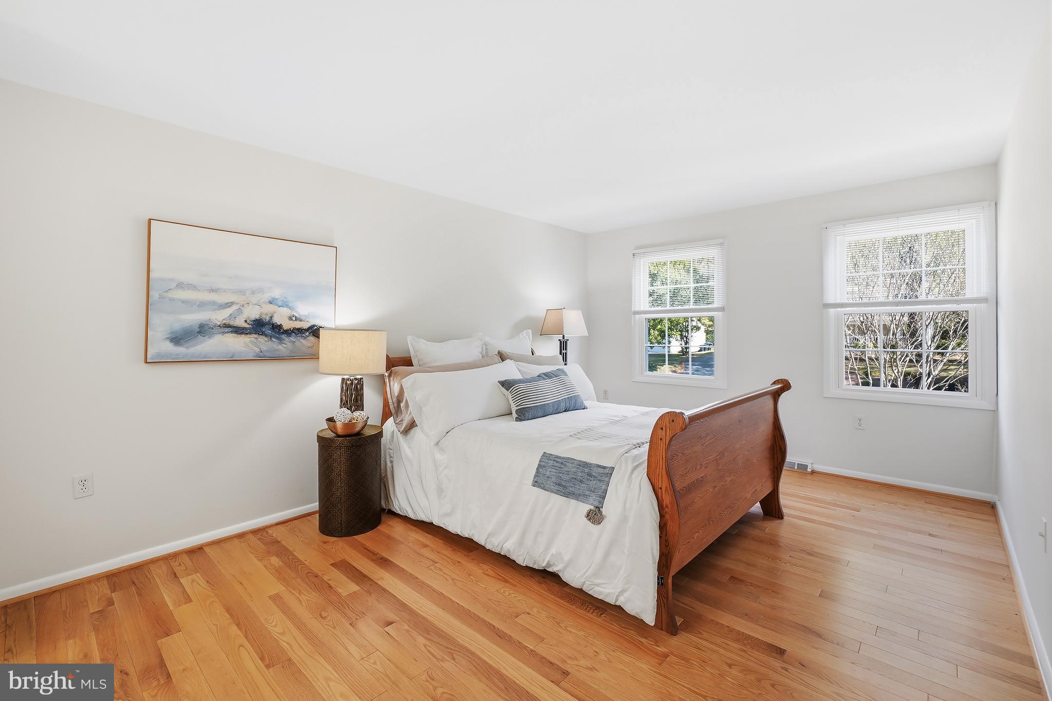 RESTON - Residential