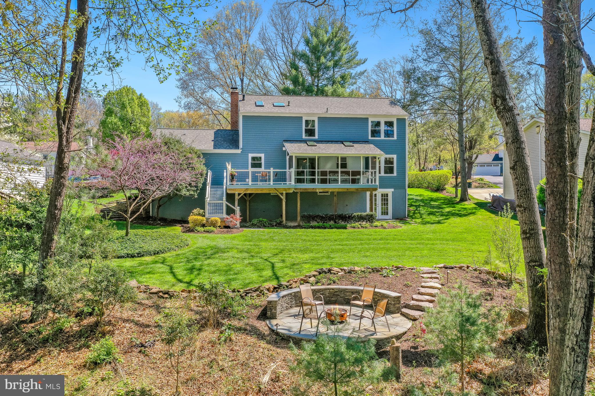 RESTON - Residential