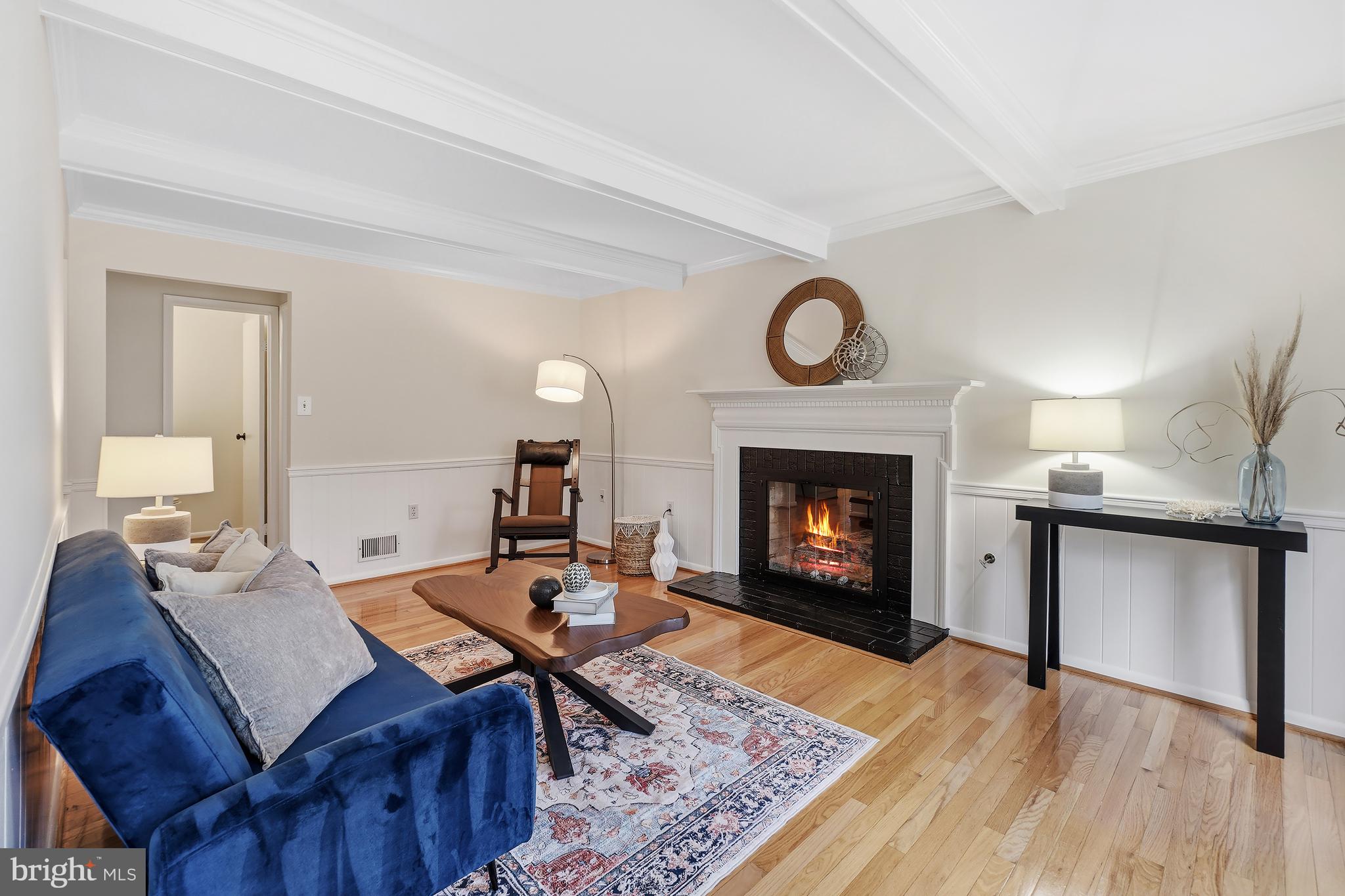 RESTON - Residential