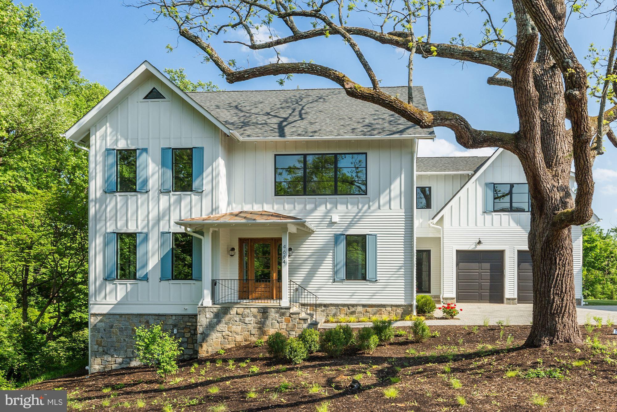 LYONHURST - Residential