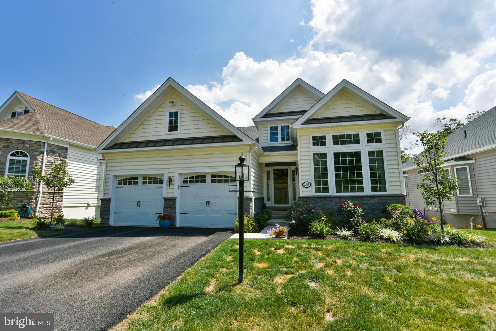 MEADOW GLEN - Residential