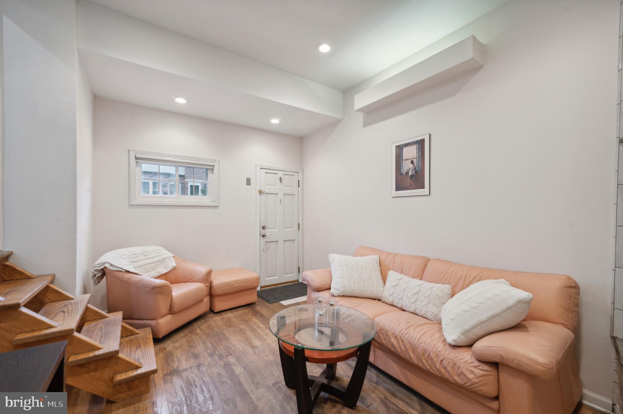 WHITMAN - Residential