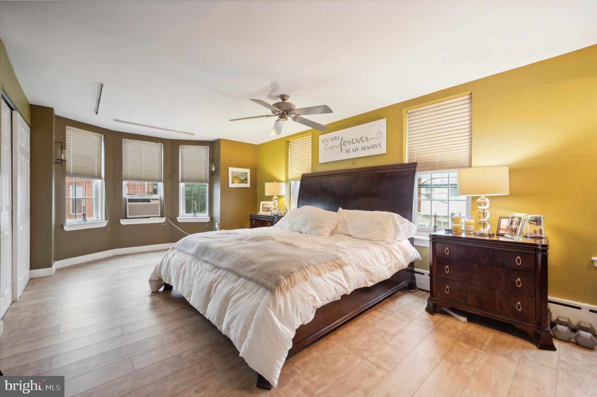 WHITMAN - Residential