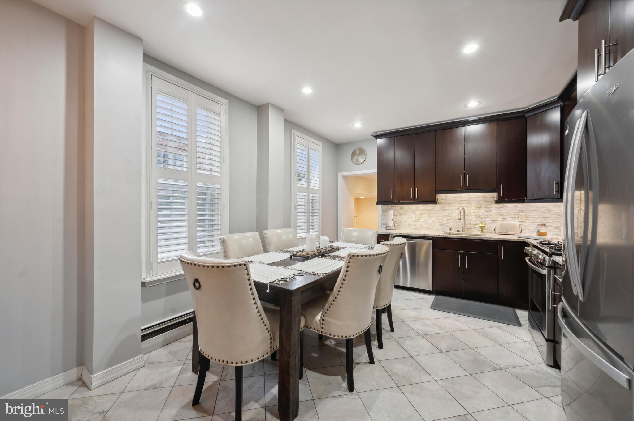WHITMAN - Residential