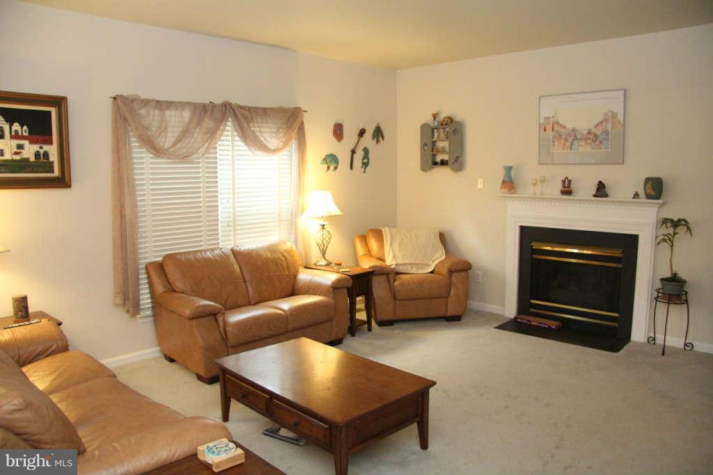 SIGNATURE AT BROADLANDS - Residential