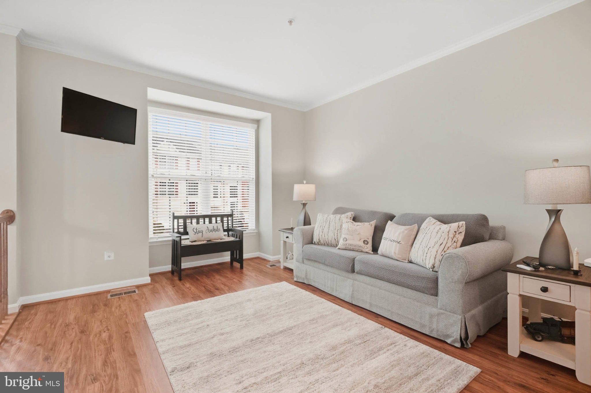 211 HARPERS WAY