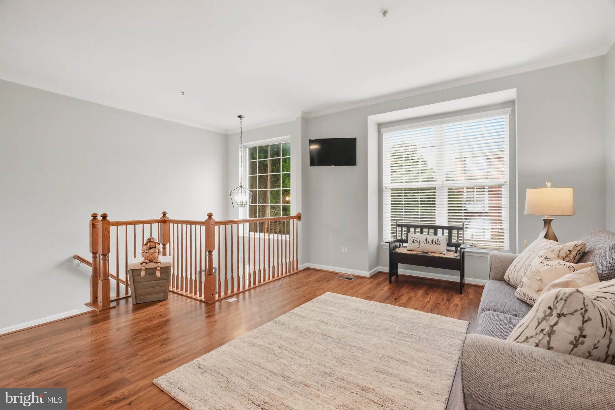 211 HARPERS WAY