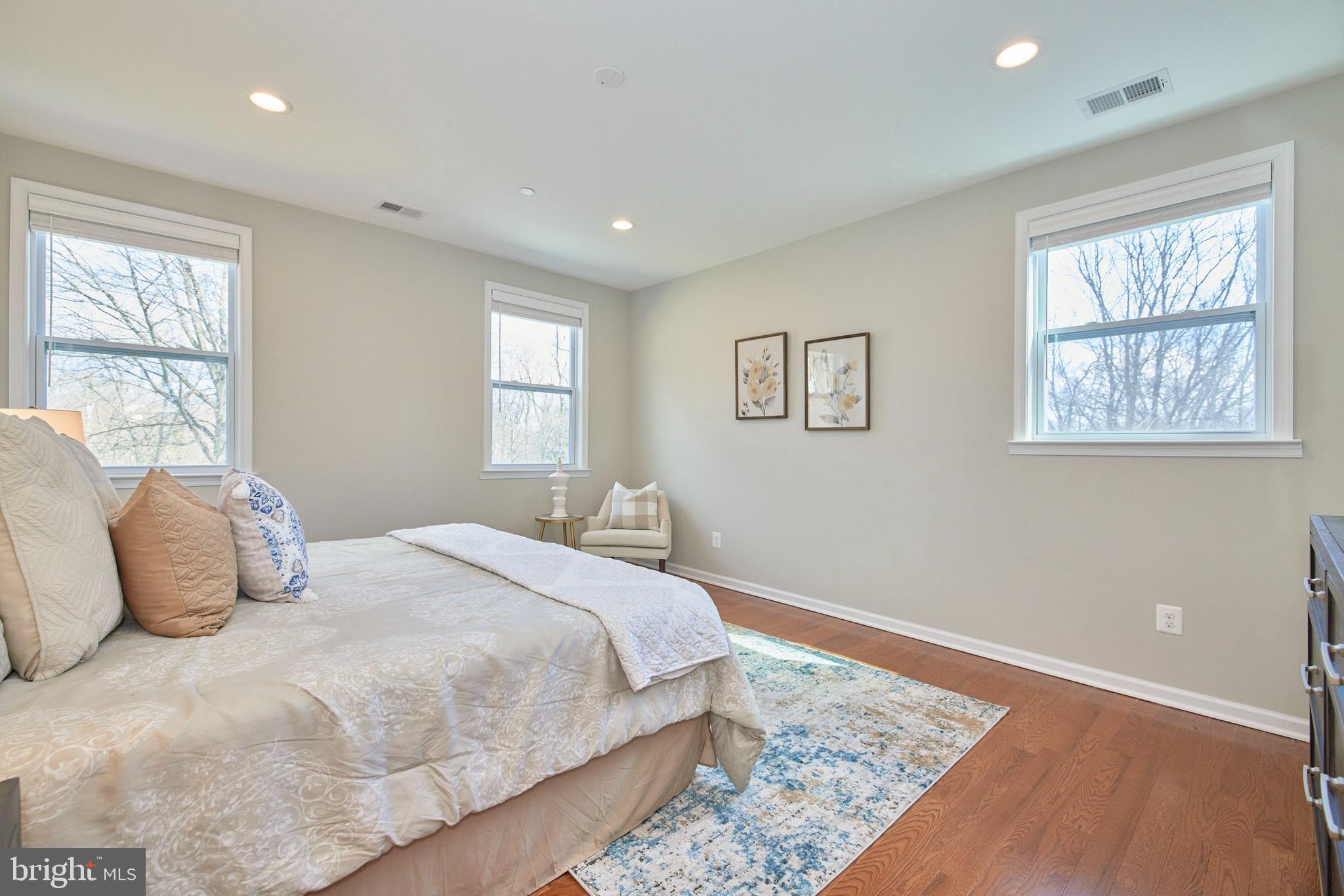 WHEATON OUT RES. (2) - Residential