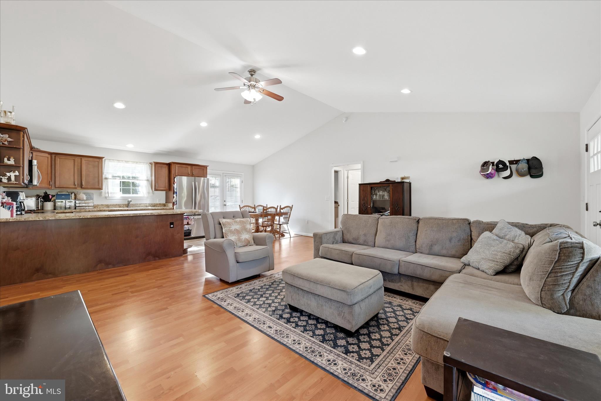 EDGEWOOD - Residential