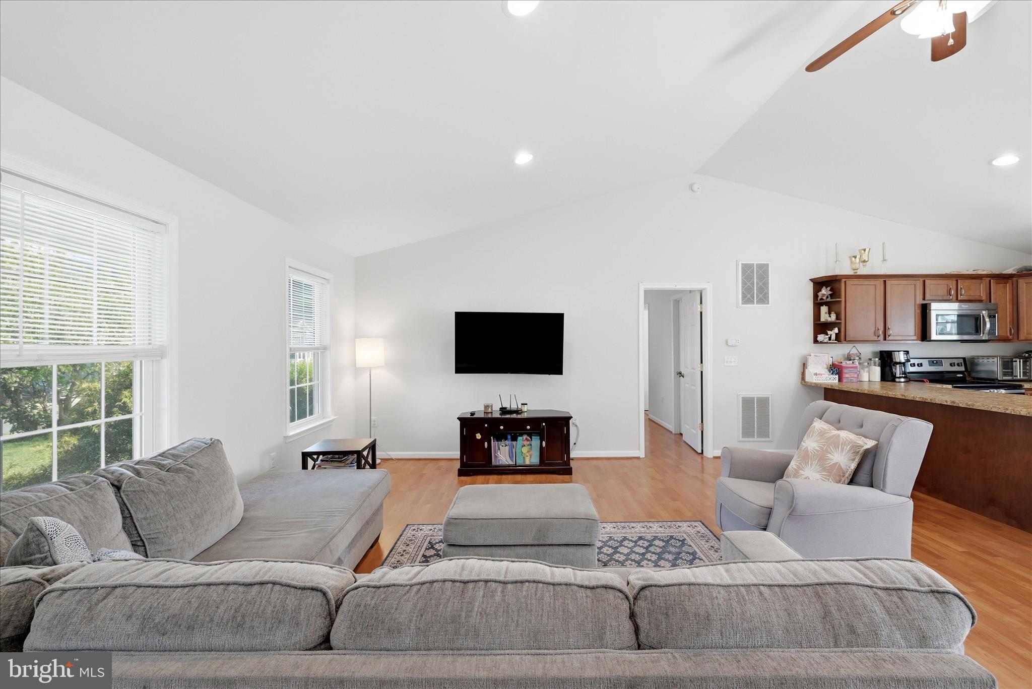 EDGEWOOD - Residential