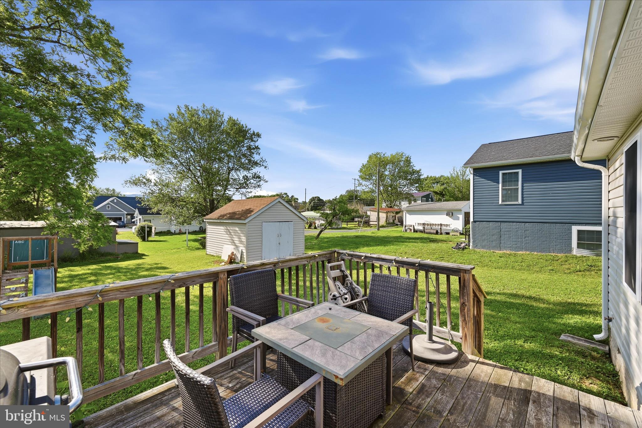 EDGEWOOD - Residential