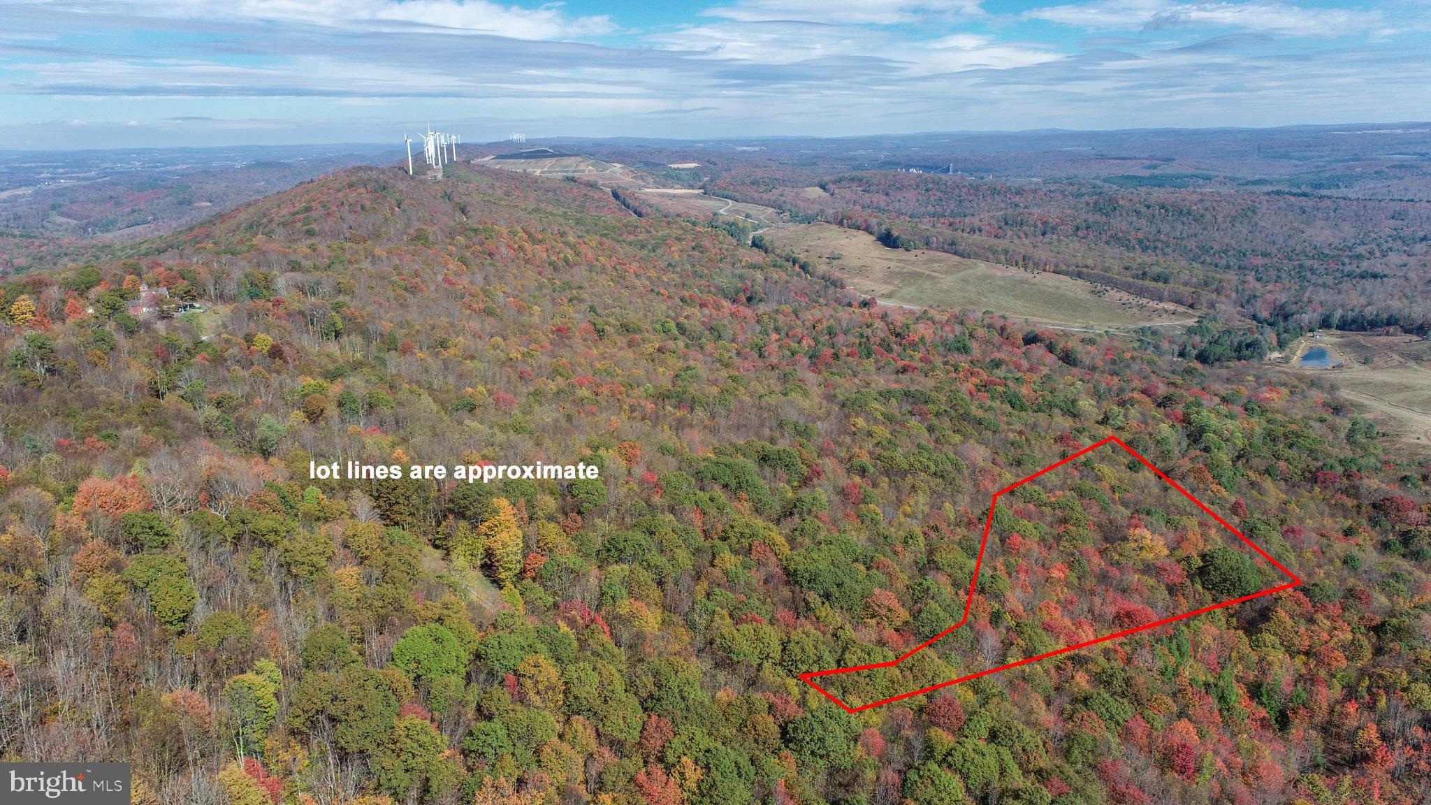 BACKBONE RIDGE - Land