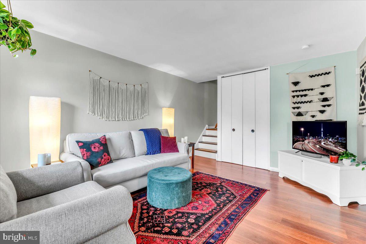 CIDER KNOLL - Residential