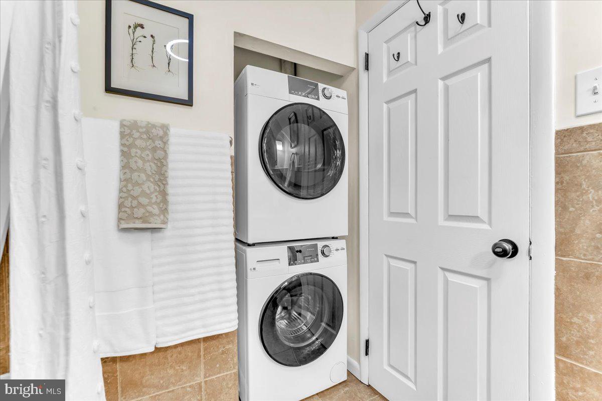 CIDER KNOLL - Residential