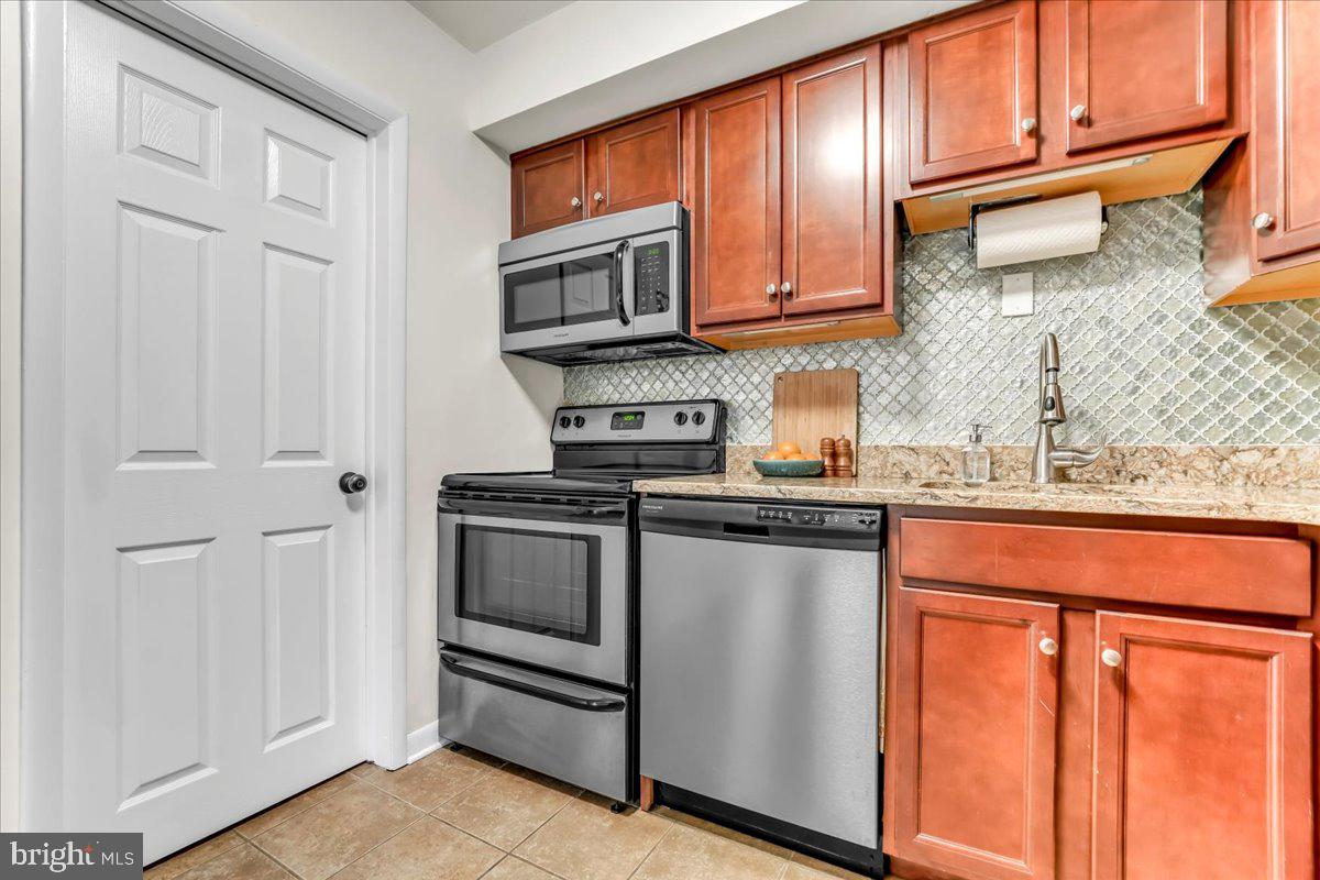 CIDER KNOLL - Residential