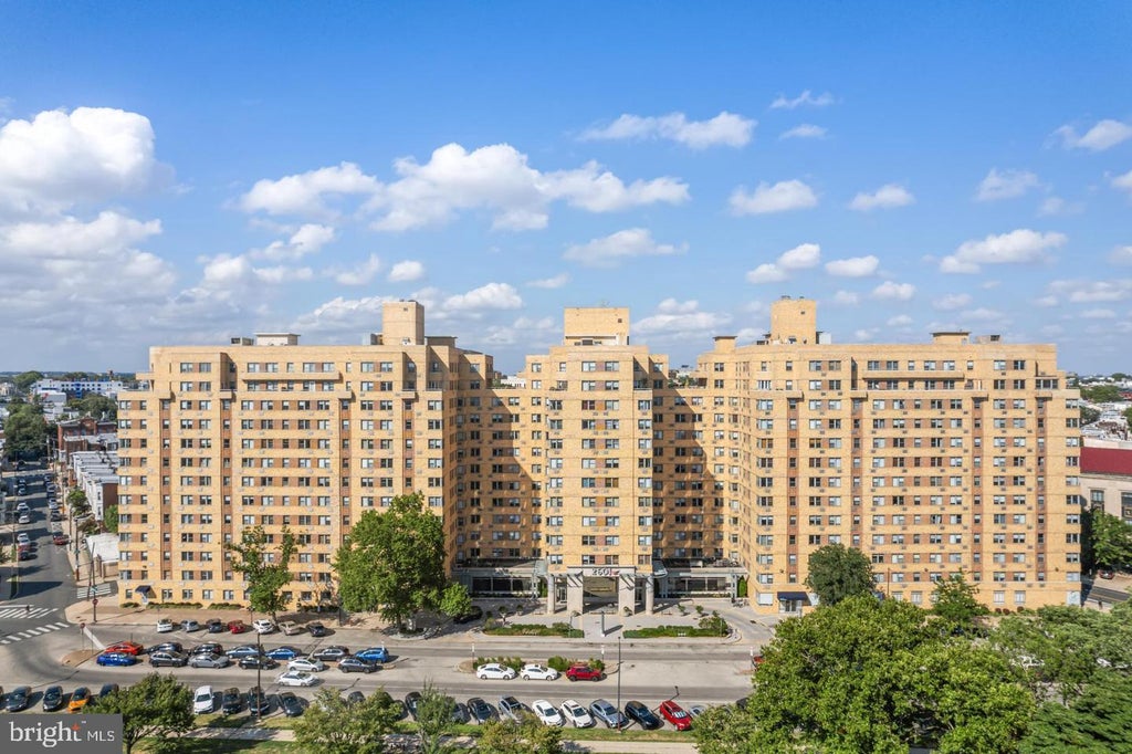 Photo of 2601 Pennsylvania Avenue #507, PHILADELPHIA, PA 19130 (MLS # PAPH2616436)