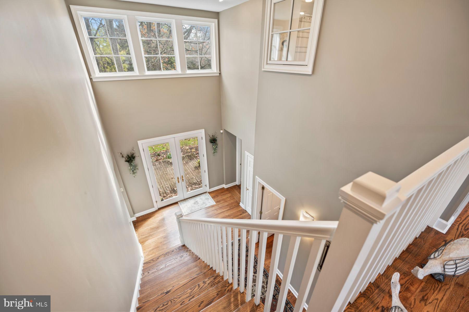 CHESTNUT HILL - Residential